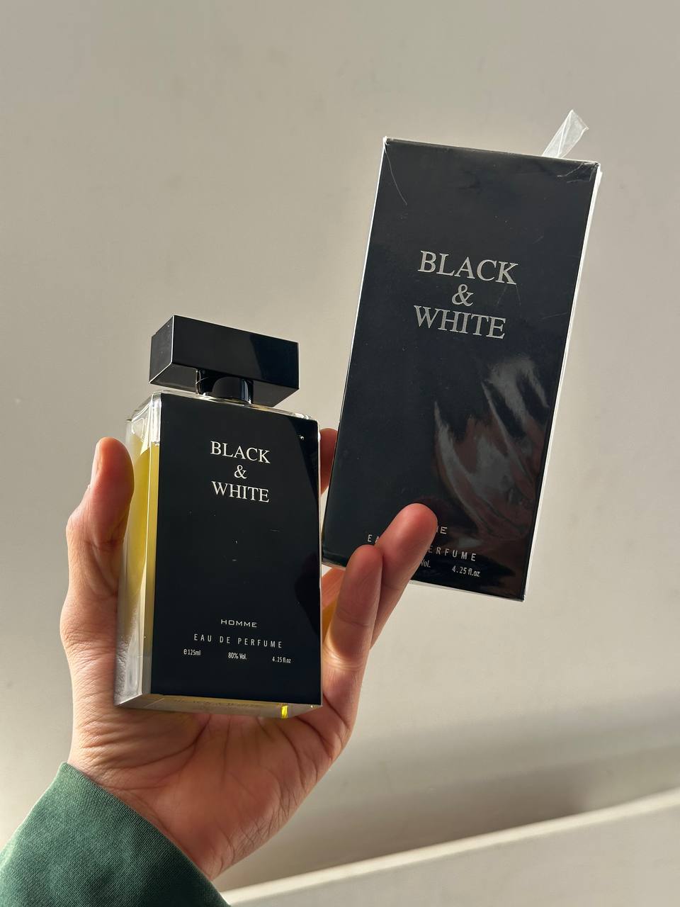 saint piero black & withe