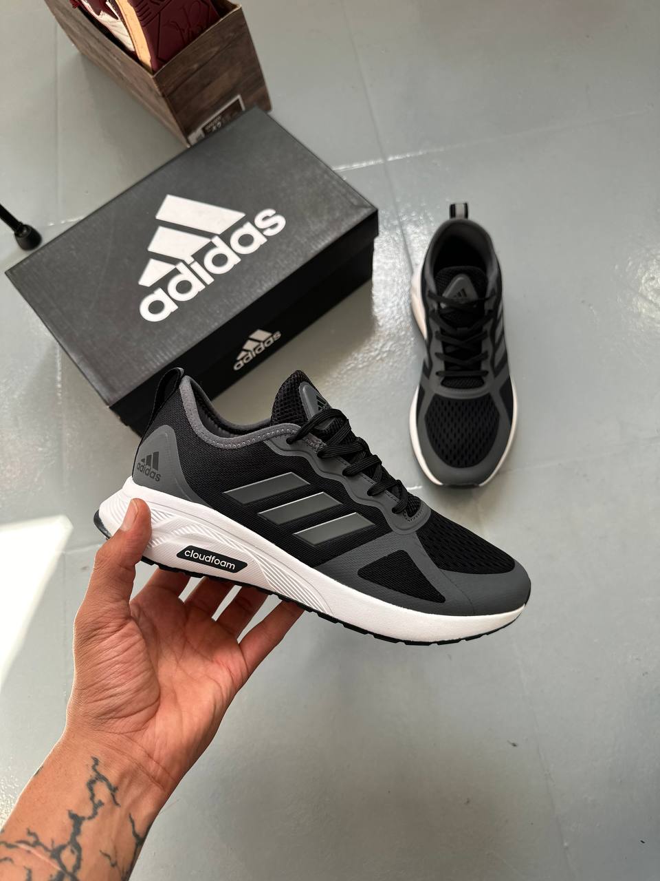 Adidas Cloudfoam