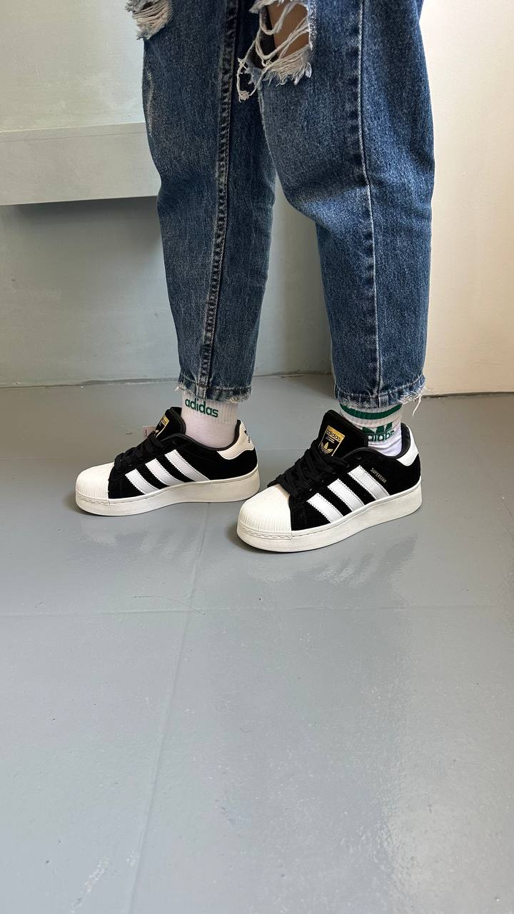 Adidas Superstar