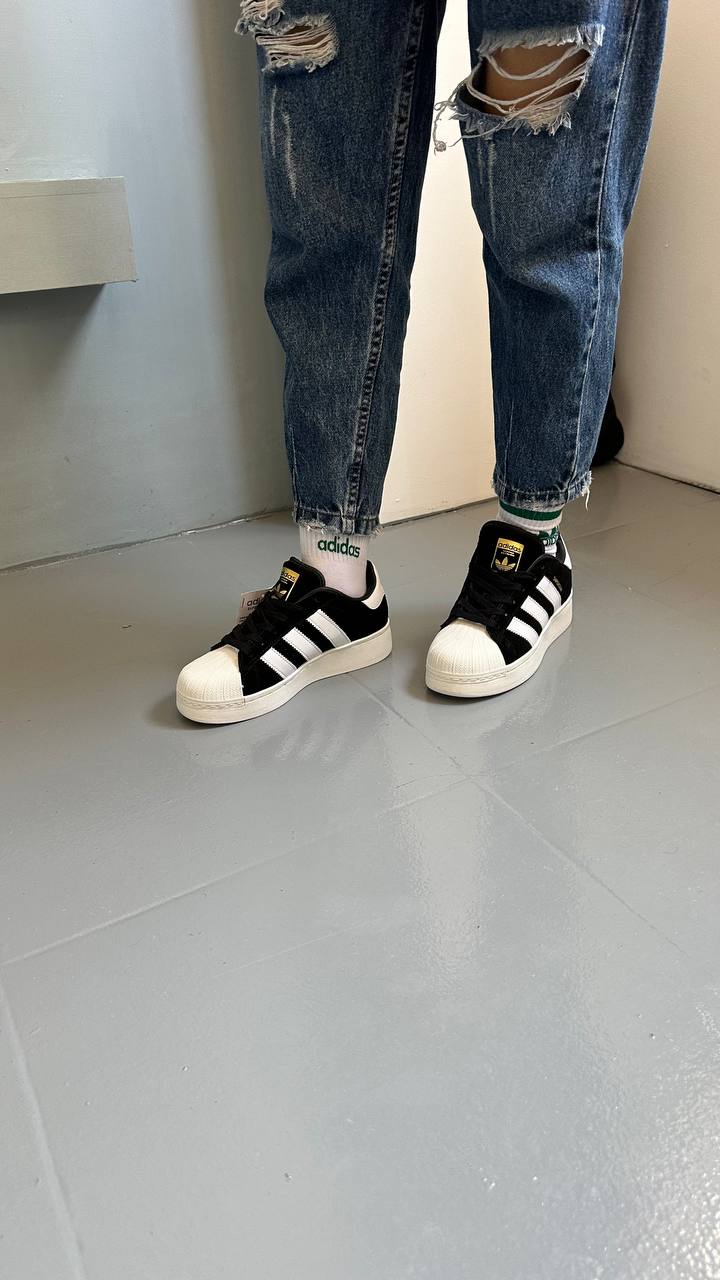 Adidas Superstar
