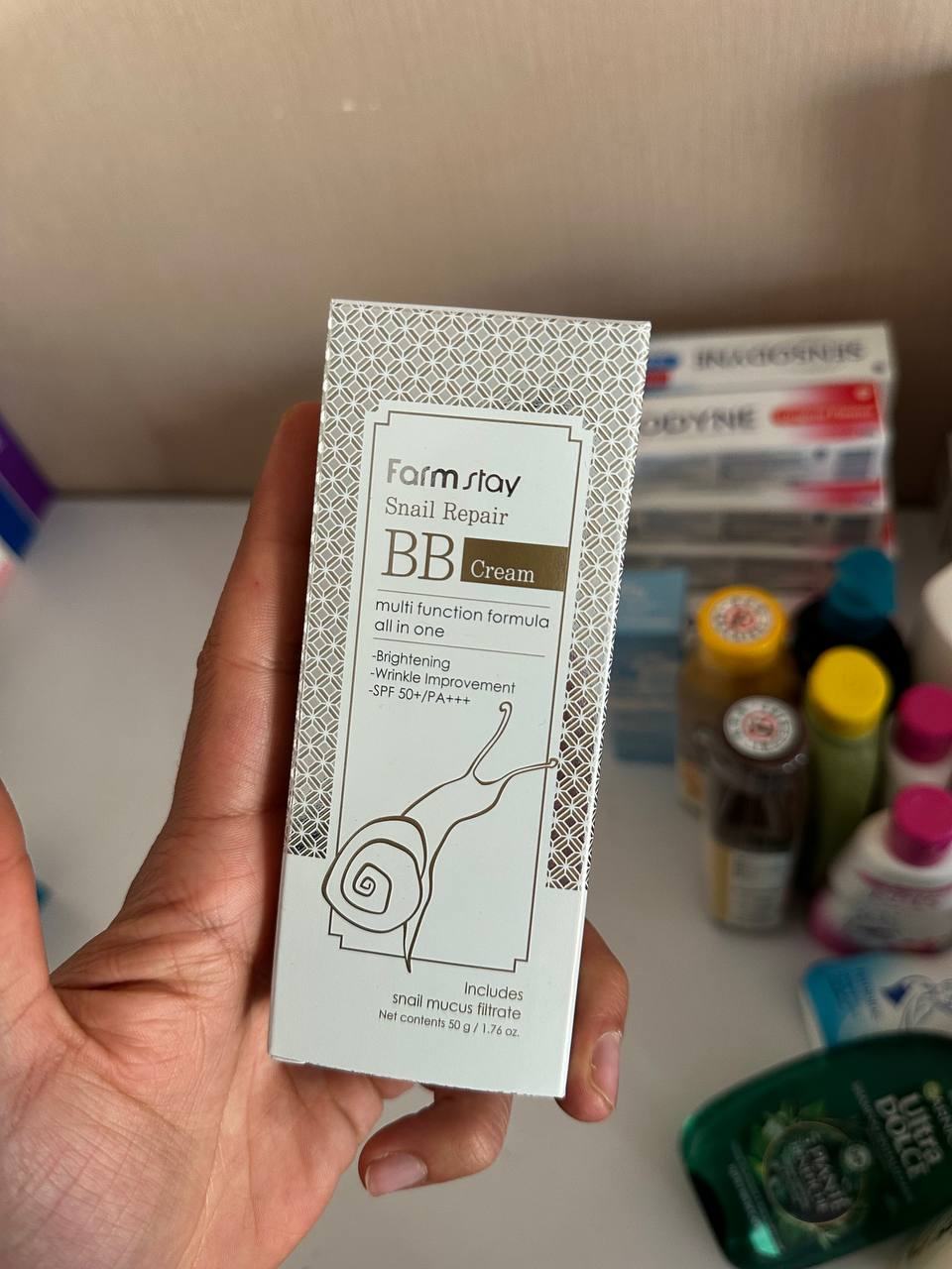 FARMSTAY-Snail Repair BB Cream