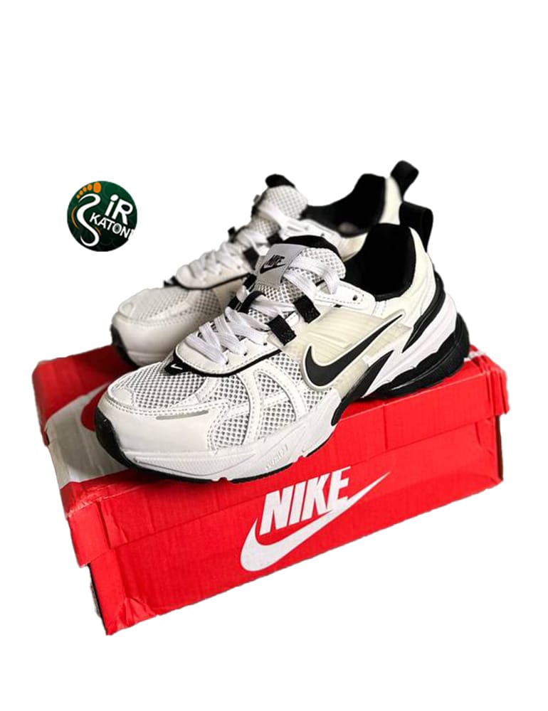 nike v2k 👱🏻‍♀️👨🏽‍🦱