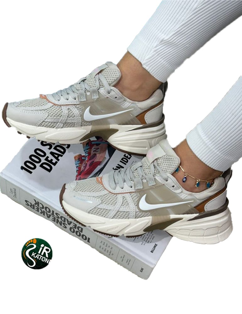 nike v2k 👱🏻‍♀️