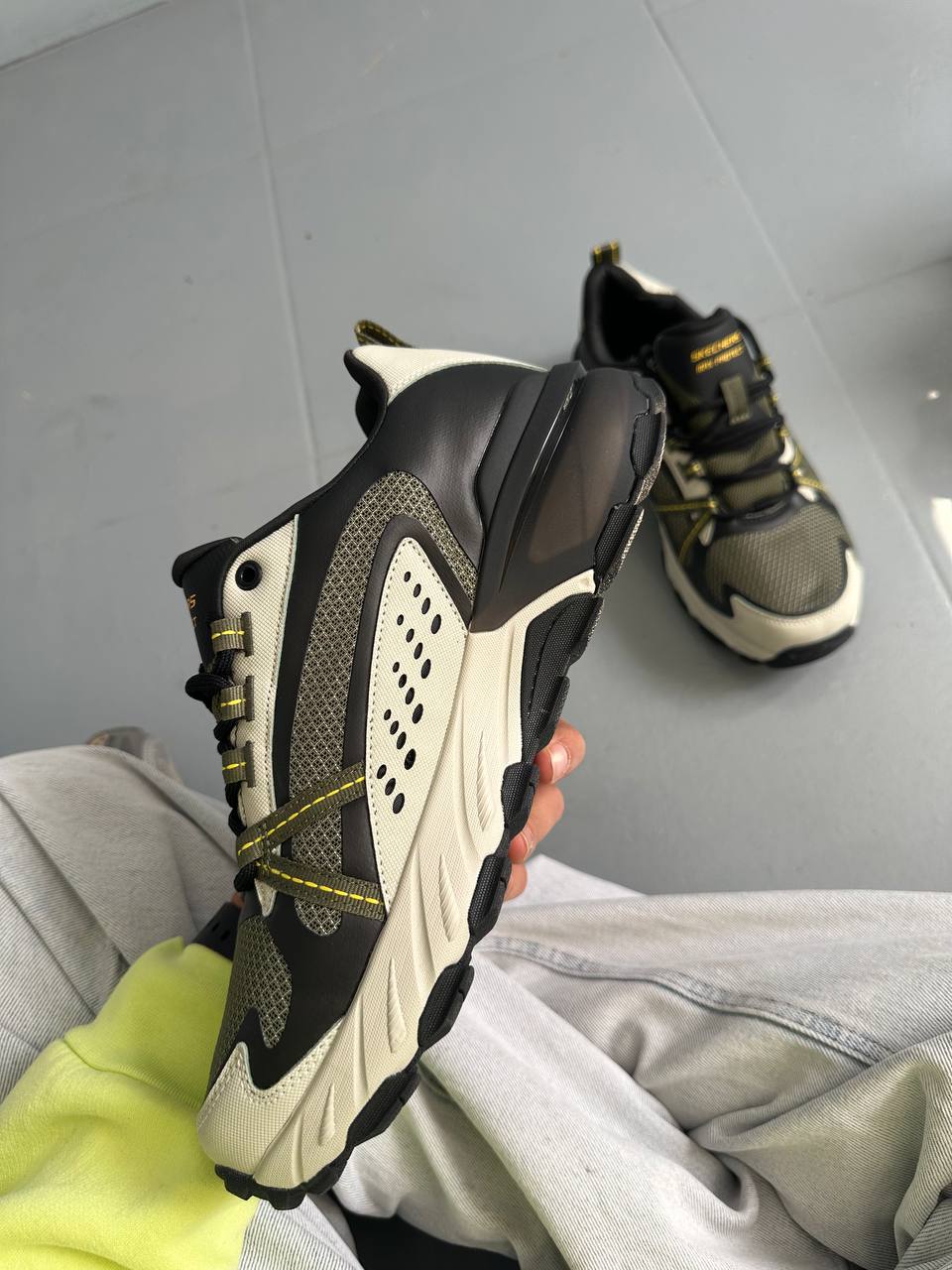 Skechers Max Protect