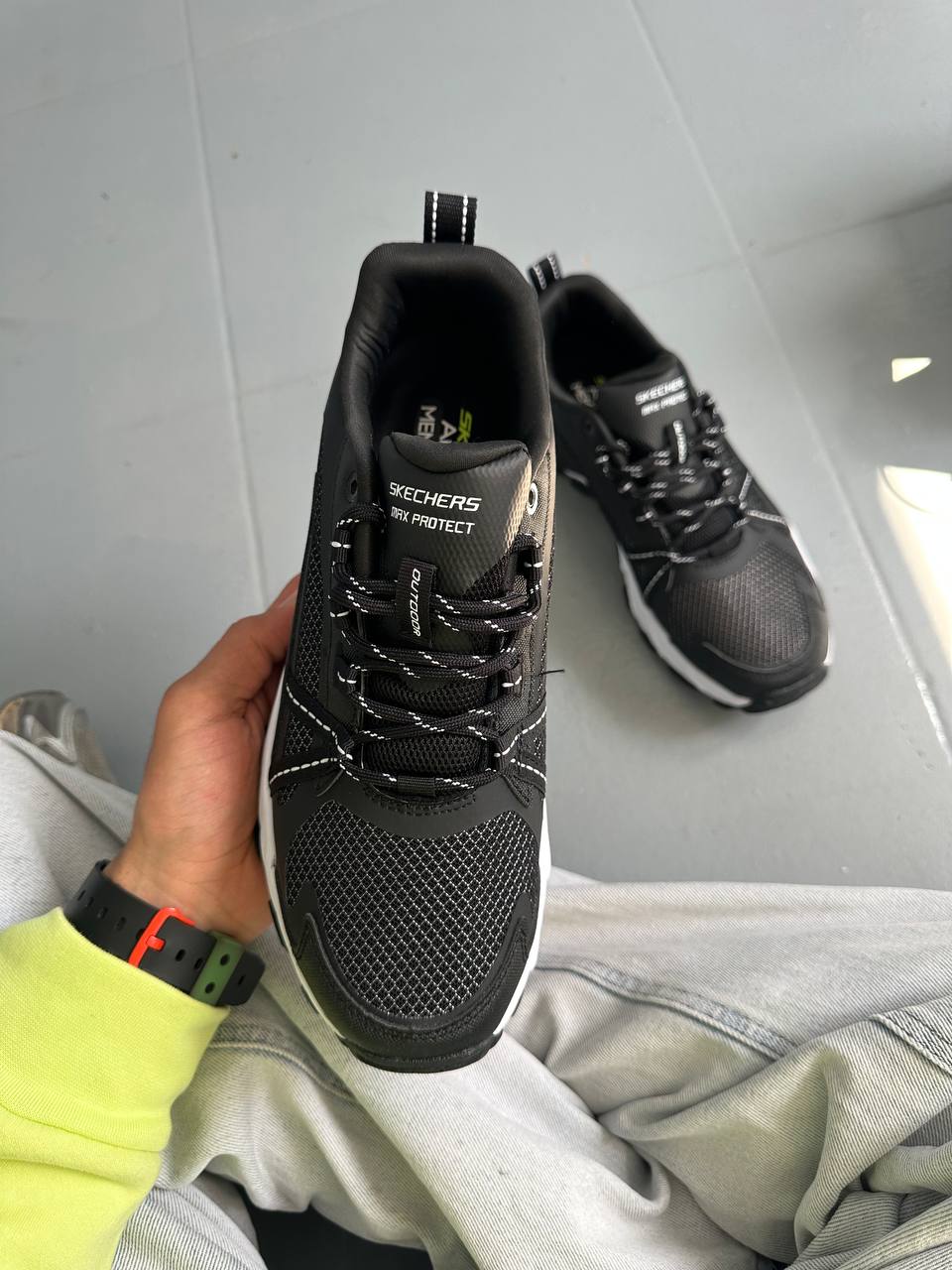 Skechers Max Protect