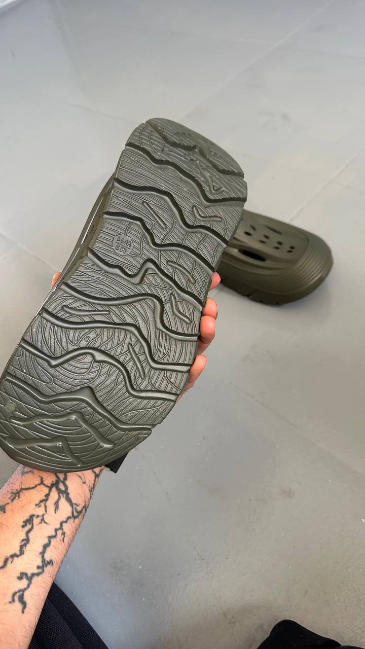 Hoka One One Restore 2.0