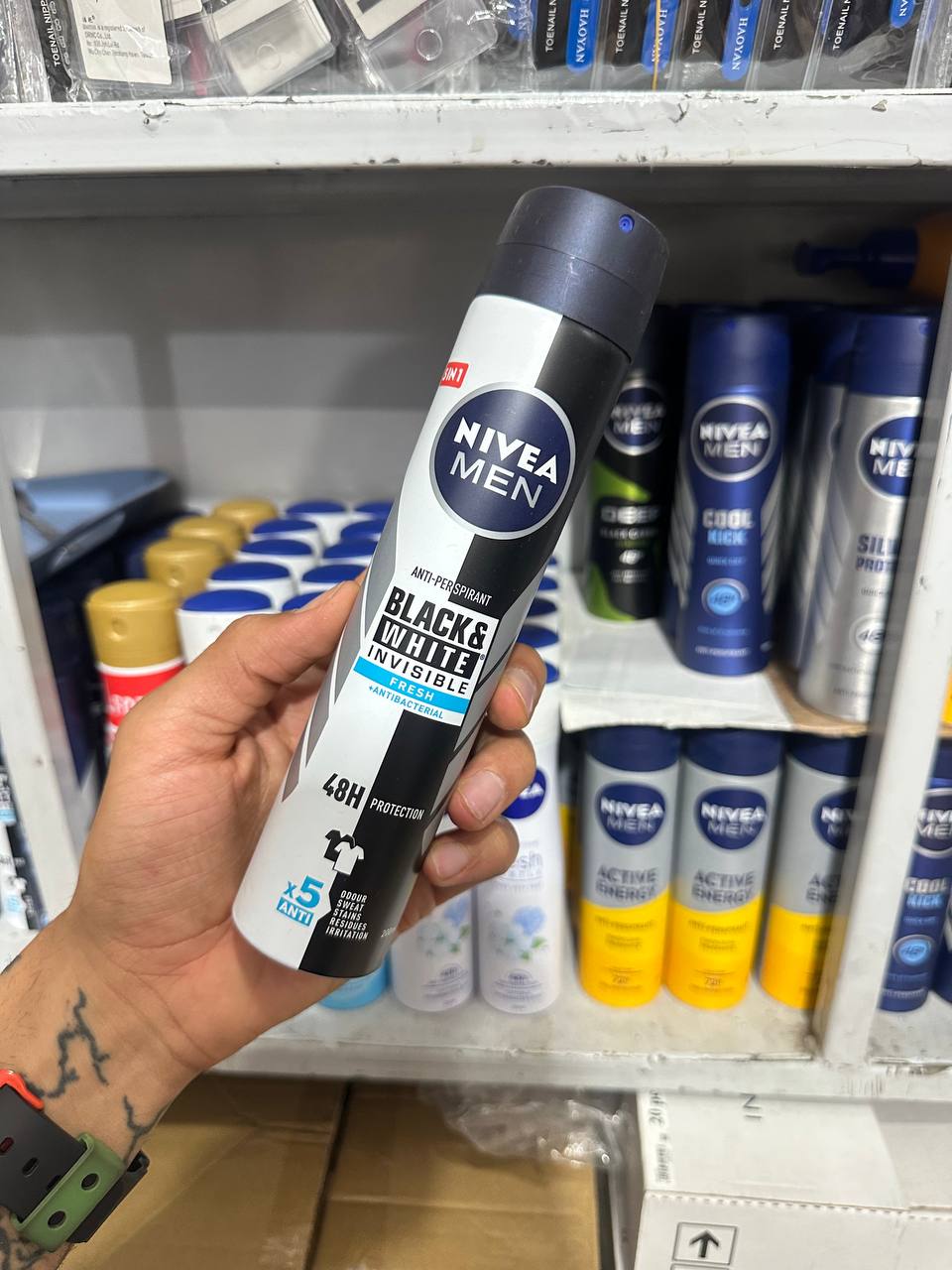 Nivea Men Black & White Invisible Fresh