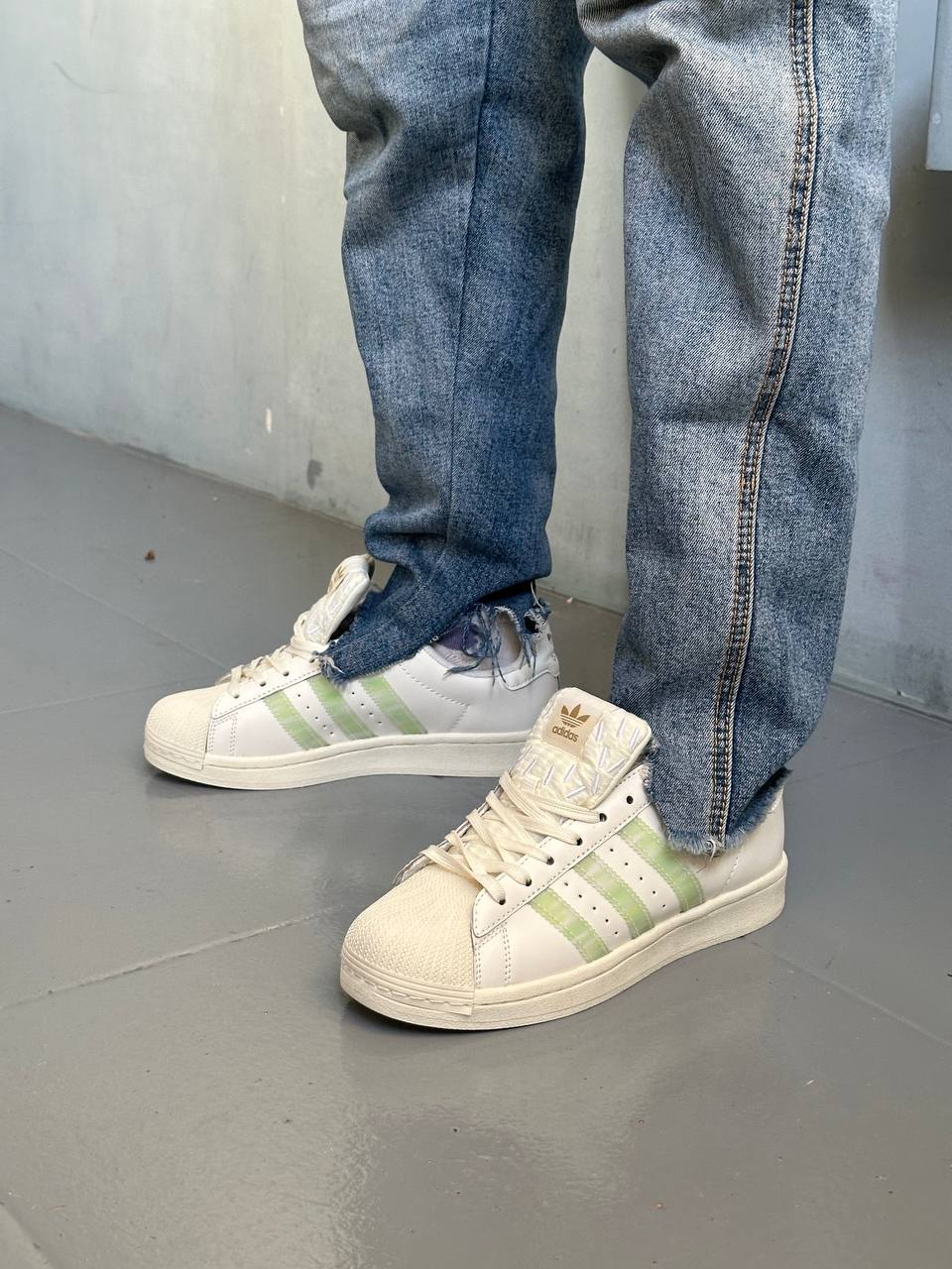 Adidas Superstar