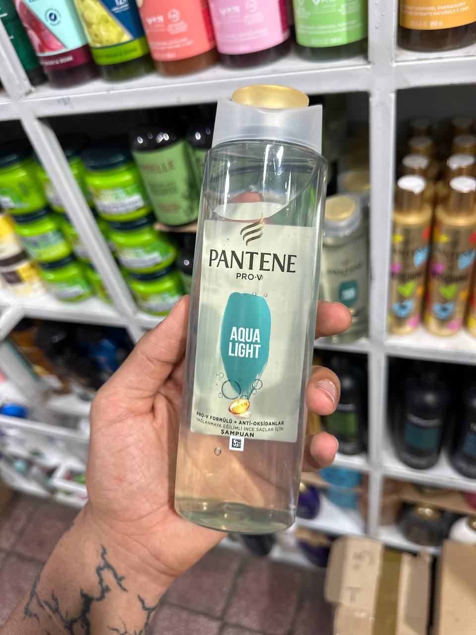 Pantene Pro-V Aqua Light Shampoo