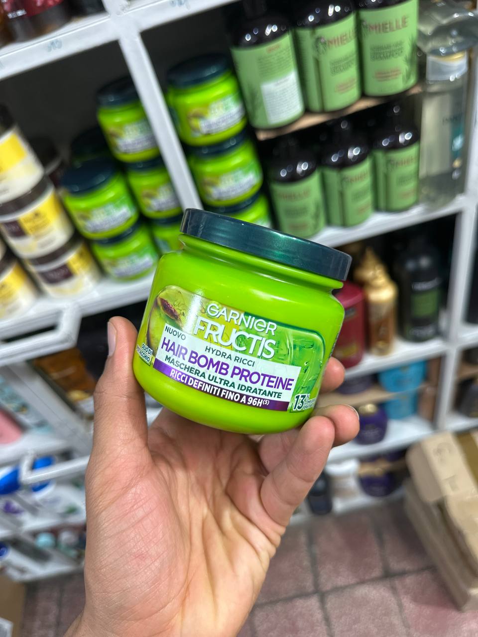 Garnier Fructis Hydra Curls Hair Bomb Protein Mask