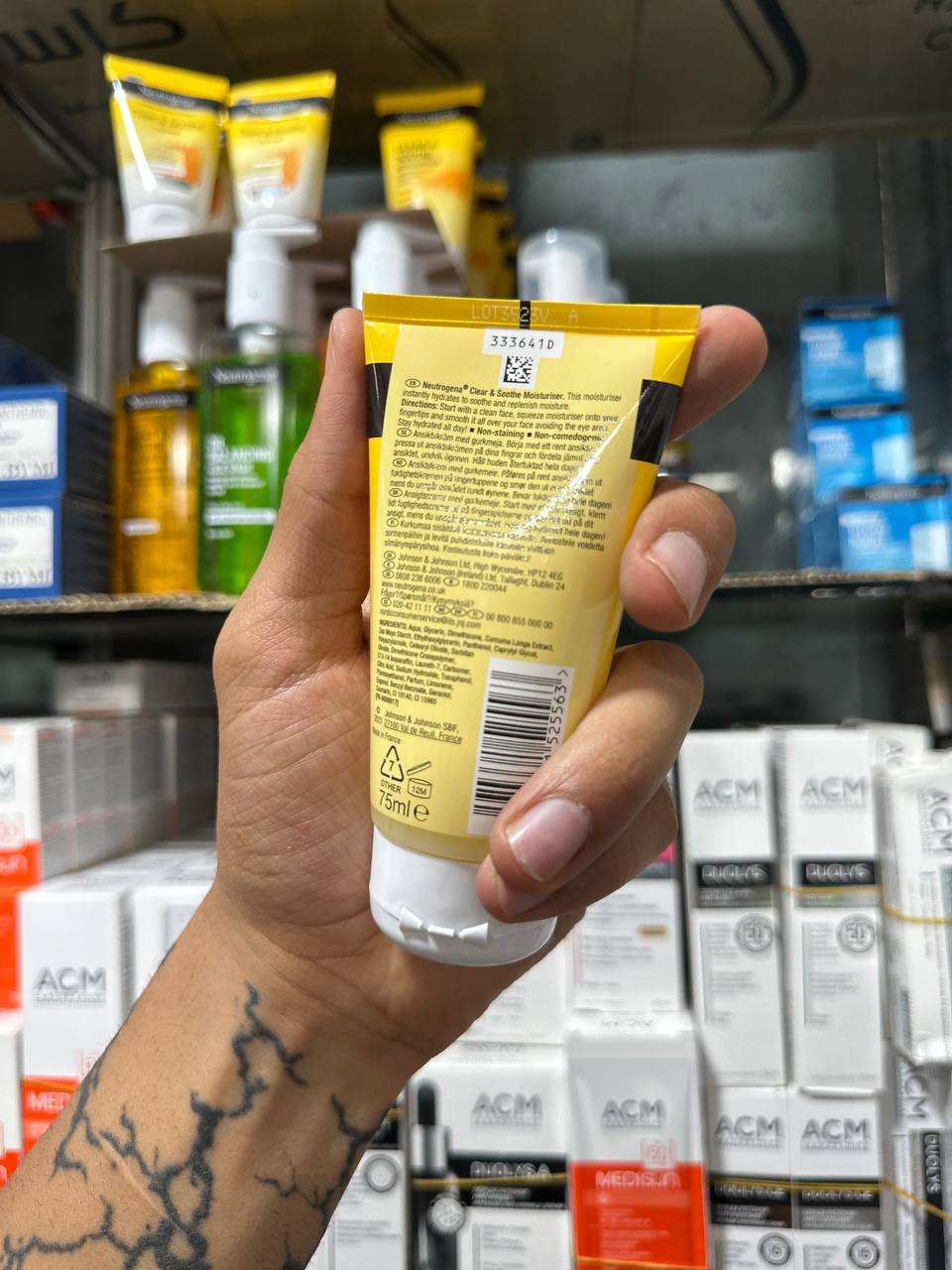 Neutrogena Soothing Clear Oil-Free Moisturizer