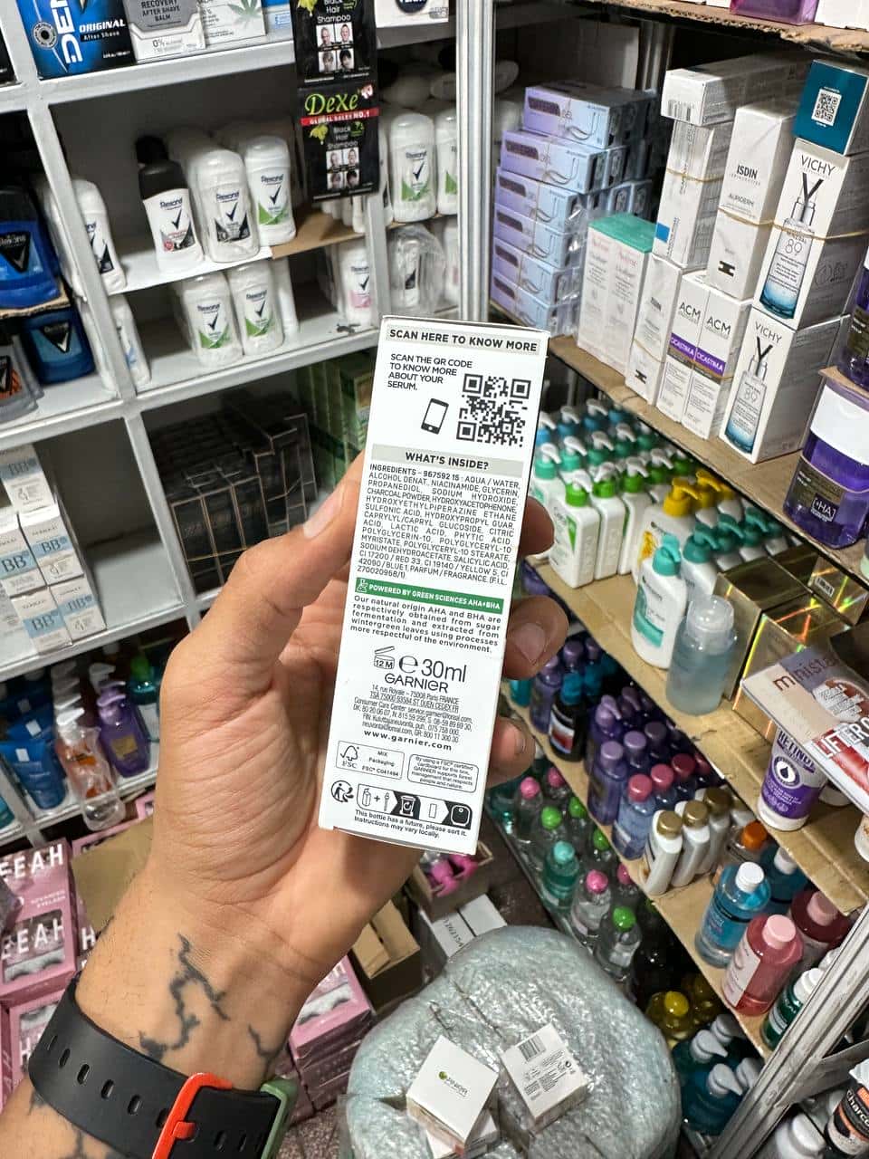 سرم‌ زغالی‌ گارنیر، سرم‌ ضد جوش‌ گارنیر، سرم‌ ضد لک‌ گارنیر، سرم‌ صورت‌ زغالی، سرم‌ پوست‌ چرب‌ گارنیر، سرم‌ نیاسینامید‌ گارنیر، سرم‌ AHA‌ BHA‌ گارنیر، سرم‌ پاکسازی‌ منافذ‌ گارنیر، سرم‌ لایه‌ بردار‌ گارنیر، ضد جوش‌ زغالی‌ گارنیر،