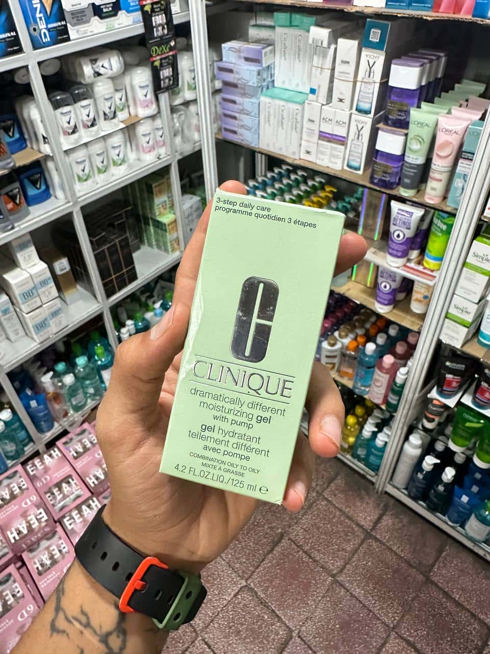 Clinique Dramatically Different Hydrating Jelly