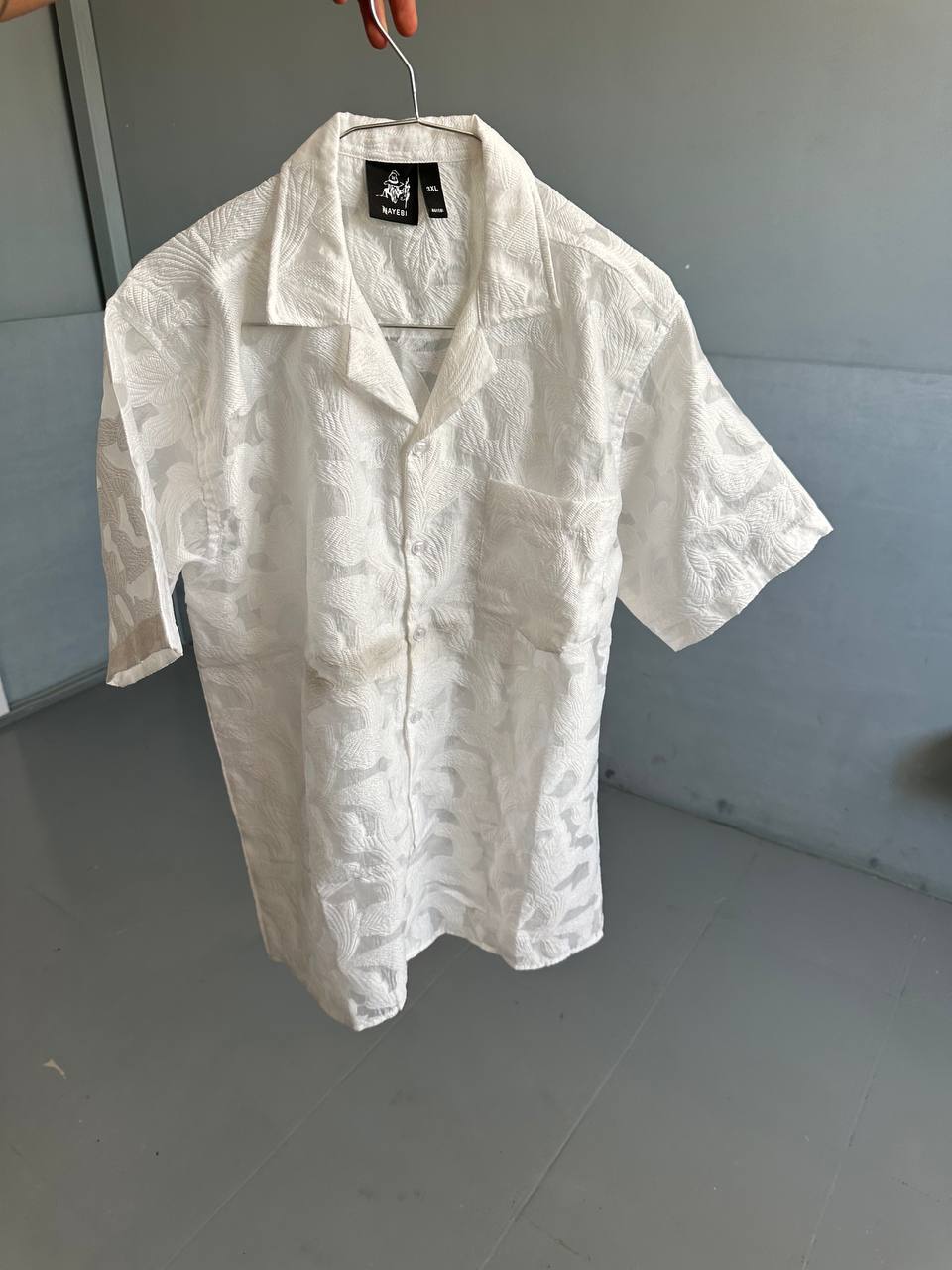 short sleeve shirt