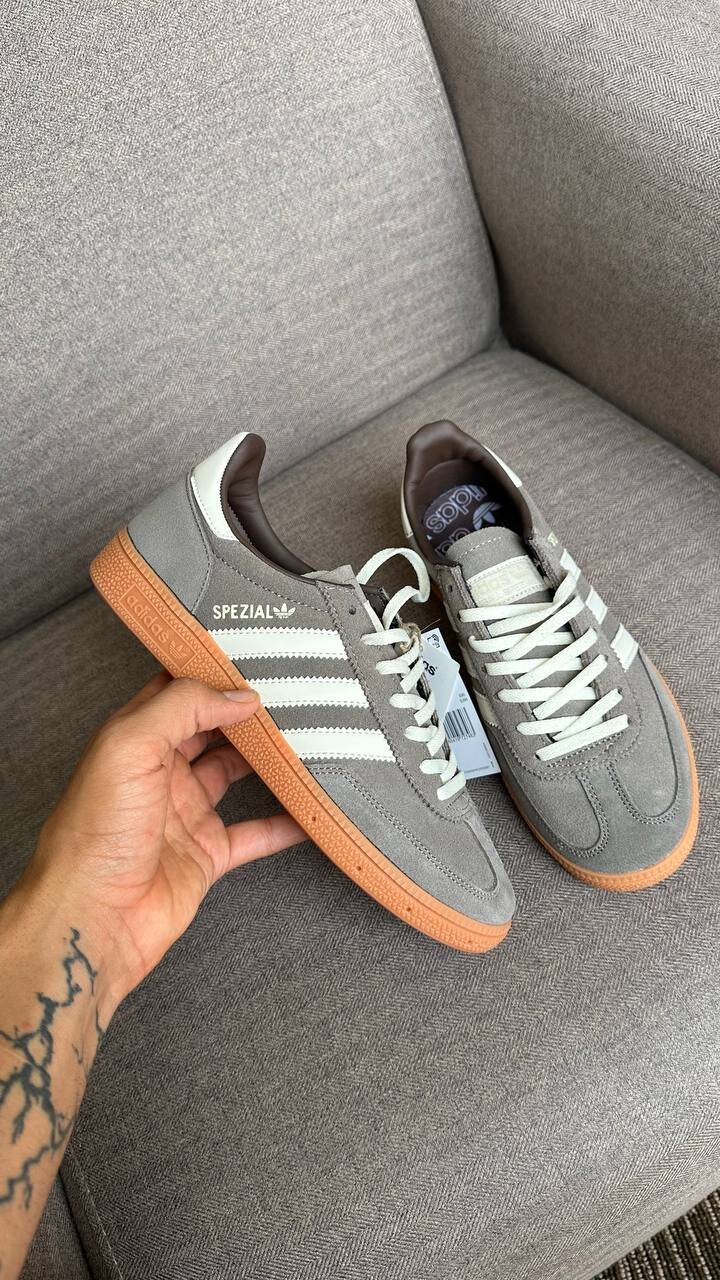 Adidas Spezial