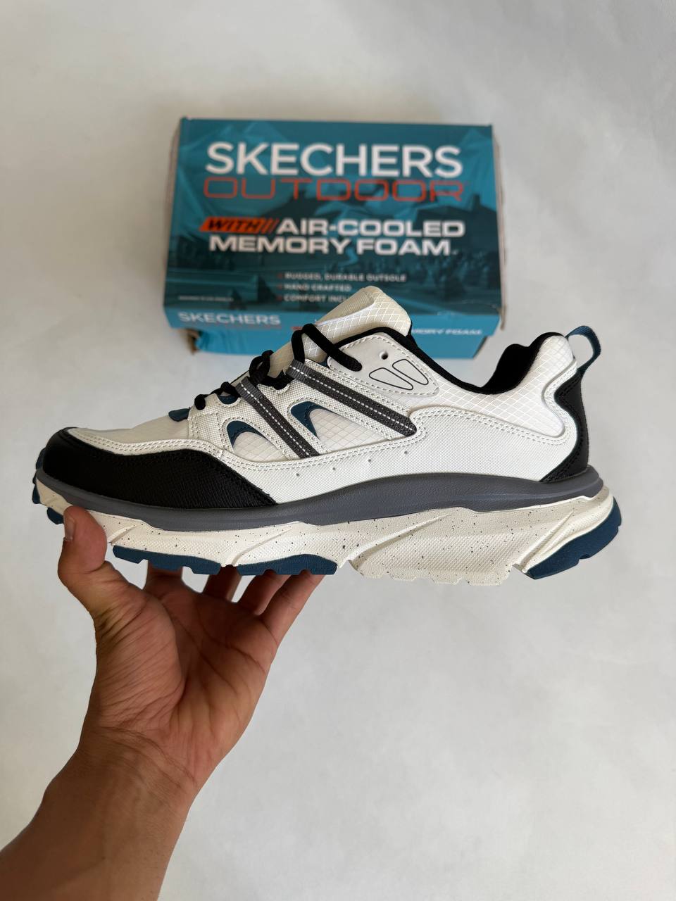 Skechers Relaxed Fit