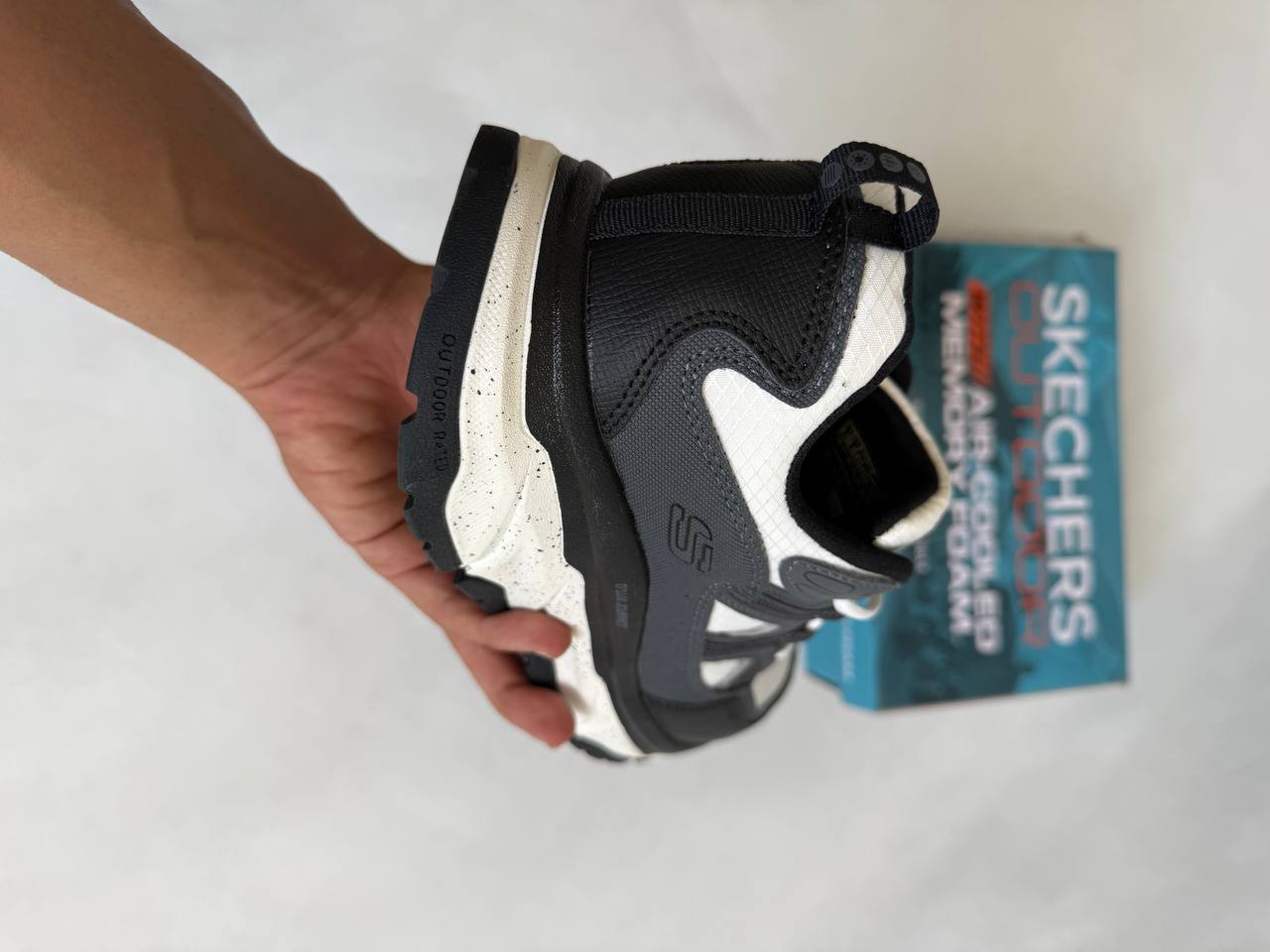 Skechers Relaxed Fit