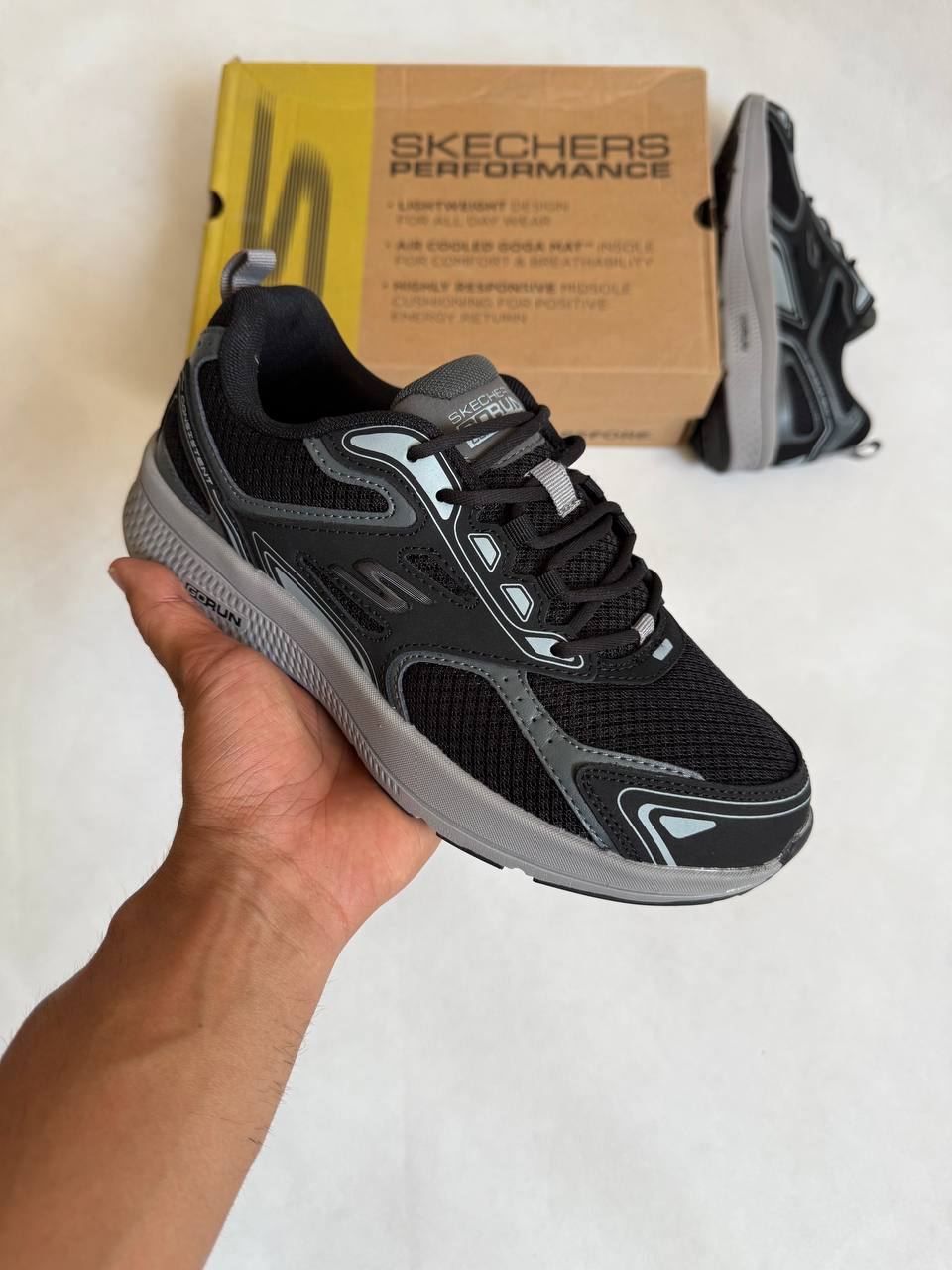 Skechers Go Run Consistent Vestige