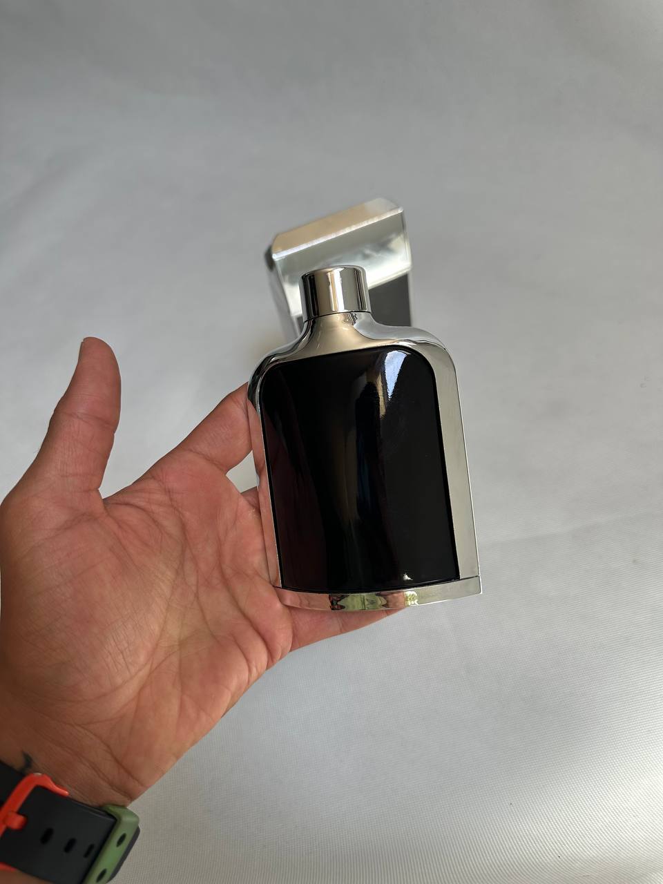 Jaguar Classic Black