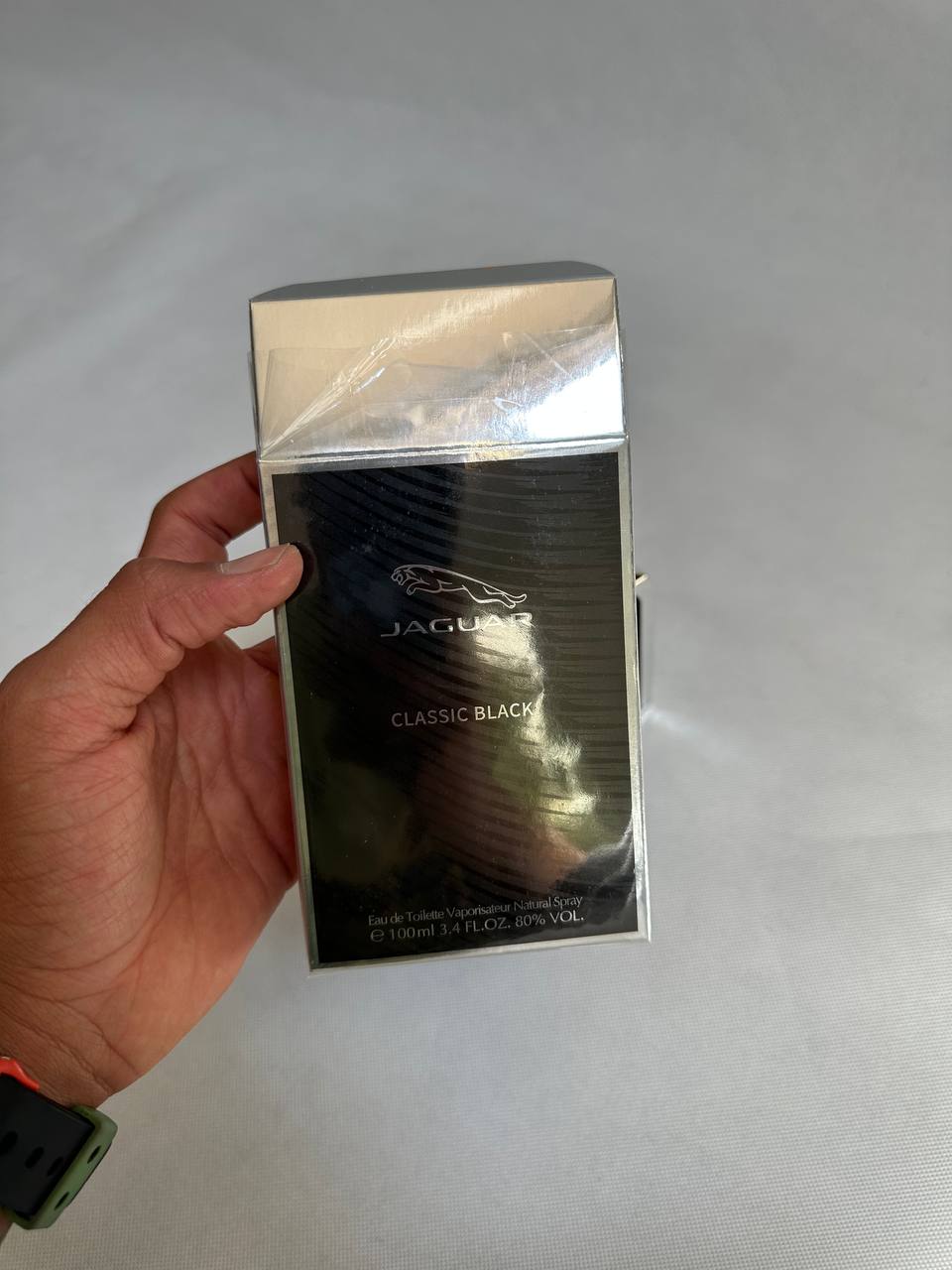 Jaguar Classic Black