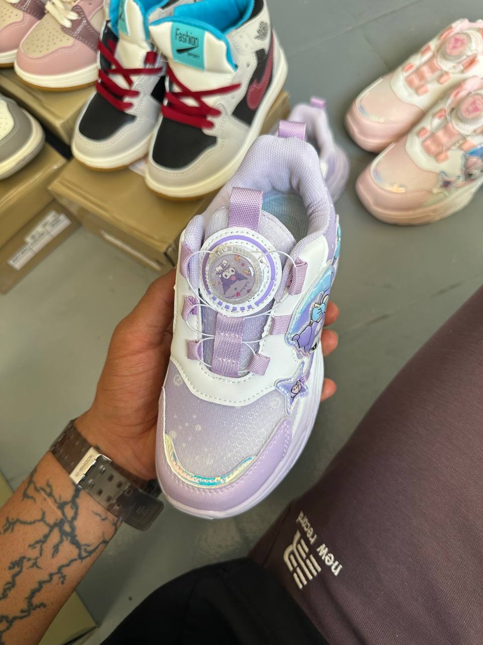 Girls' lighted sweatshirt