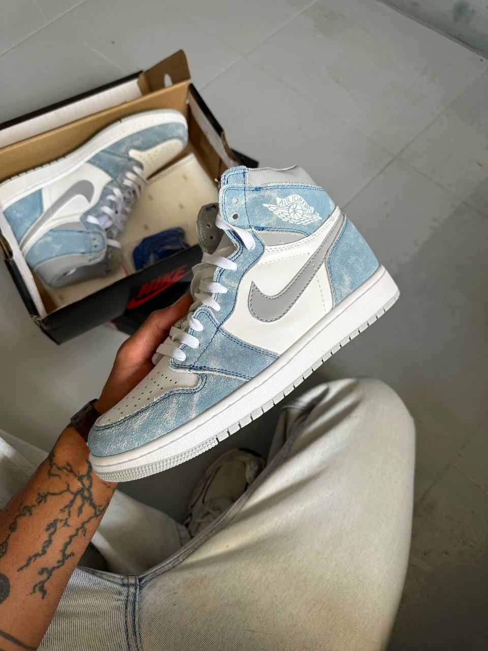 Jordan 1 hyper royal