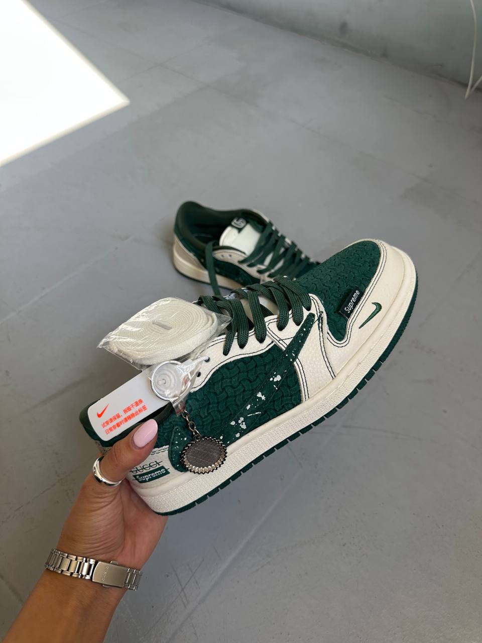 Nike Air Force 1 x Supreme Gucci