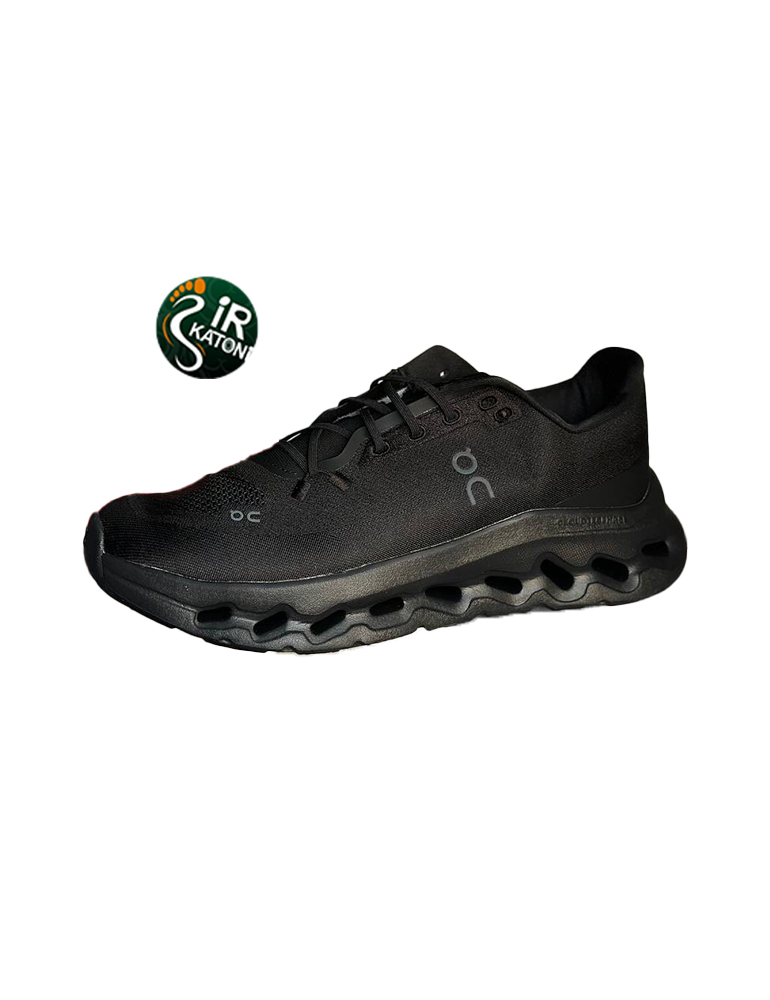 آن رانینگ کلادتیلت 👨🏽‍🦱👱🏻‍♀️