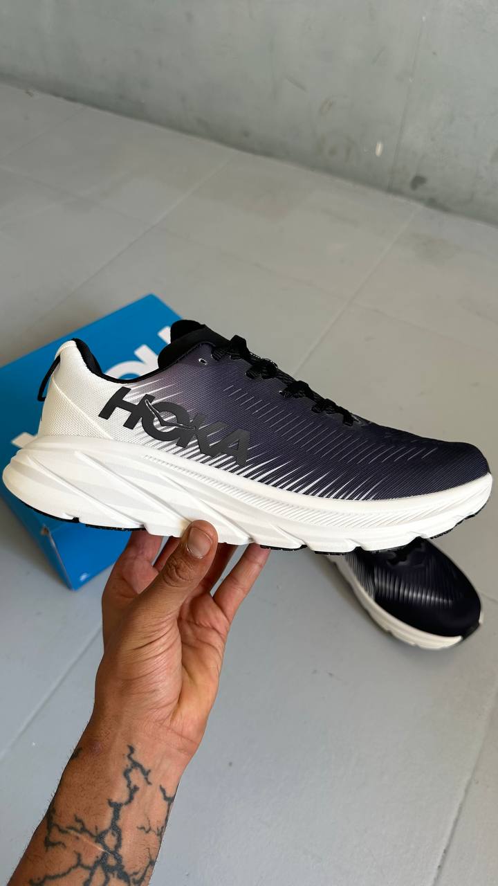 Hoka Rincon 3