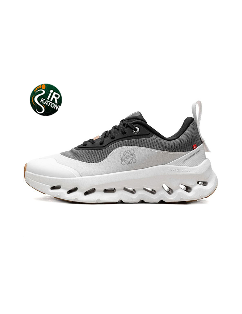 آن رانینگ کلادتیلت 👨🏽‍🦱👱🏻‍♀️