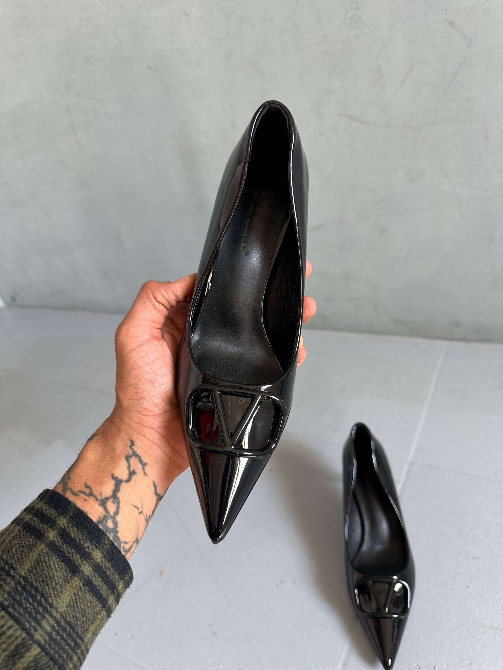 Women's formal shoes