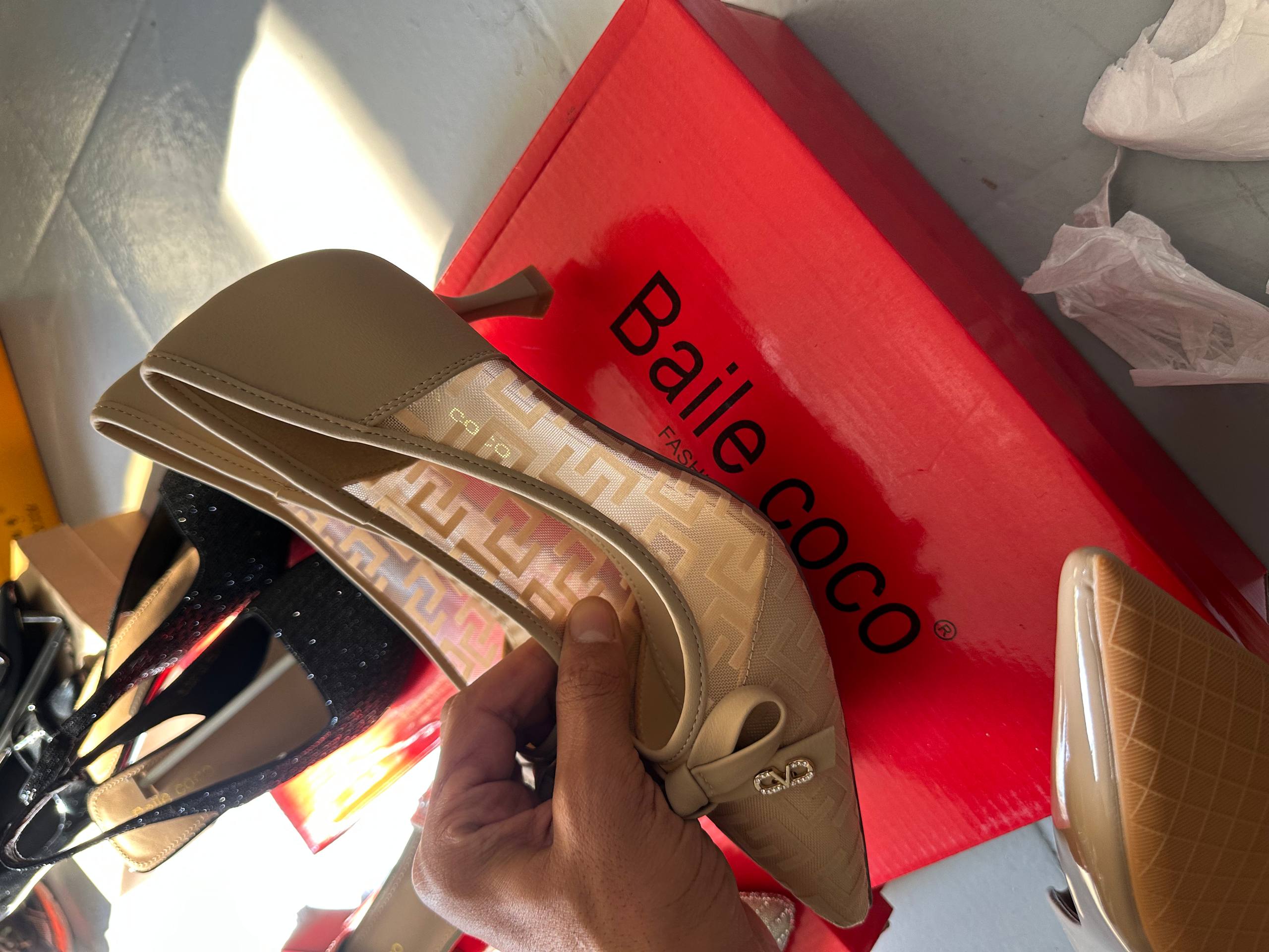 Women's formal shoes