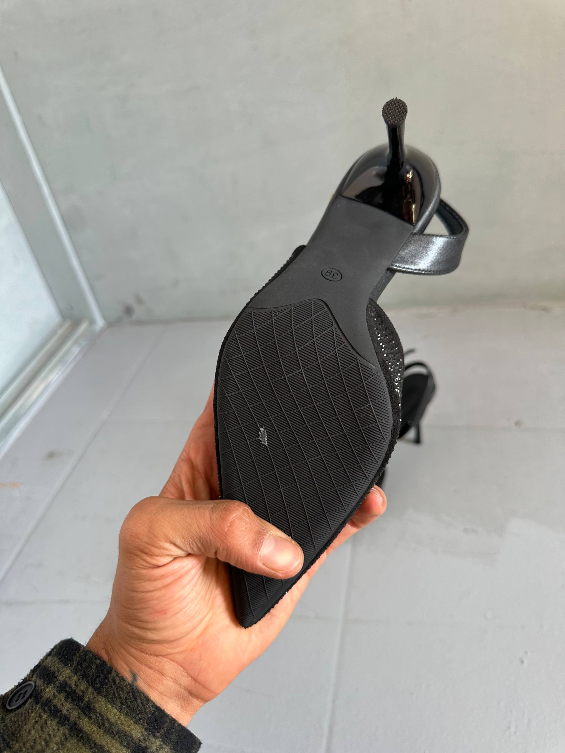 Women's formal shoes