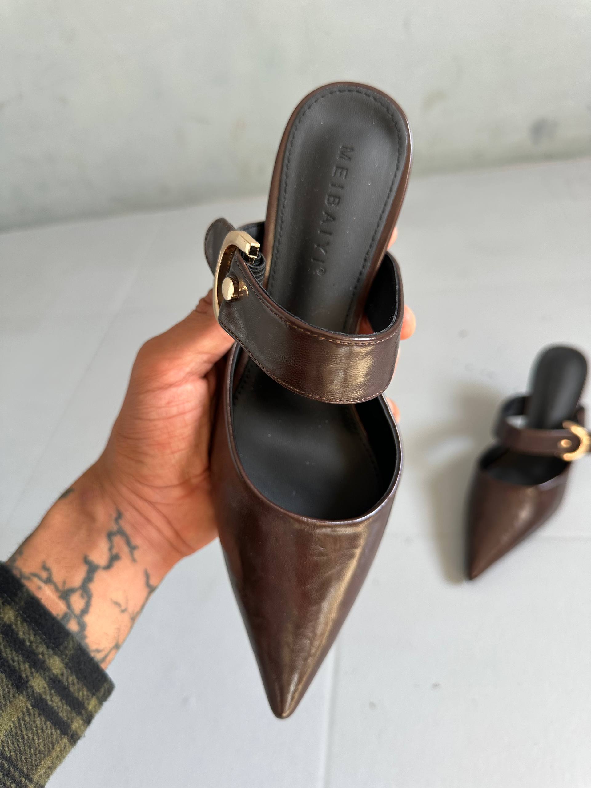 Women's formal shoes