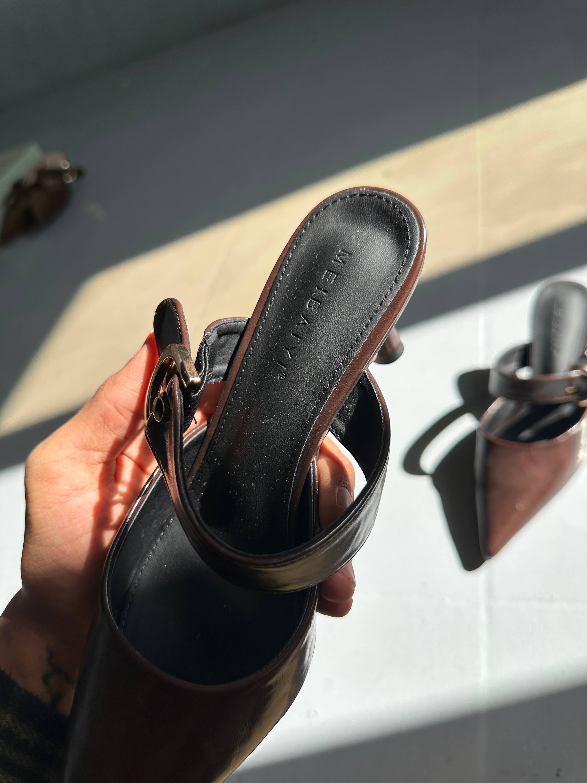 Women's formal shoes