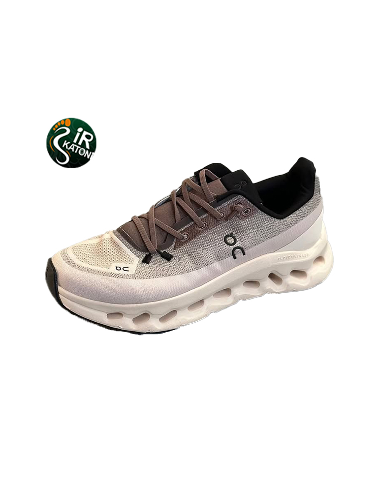 آن رانینگ کلادتیلت 👨🏽‍🦱👱🏻‍♀️