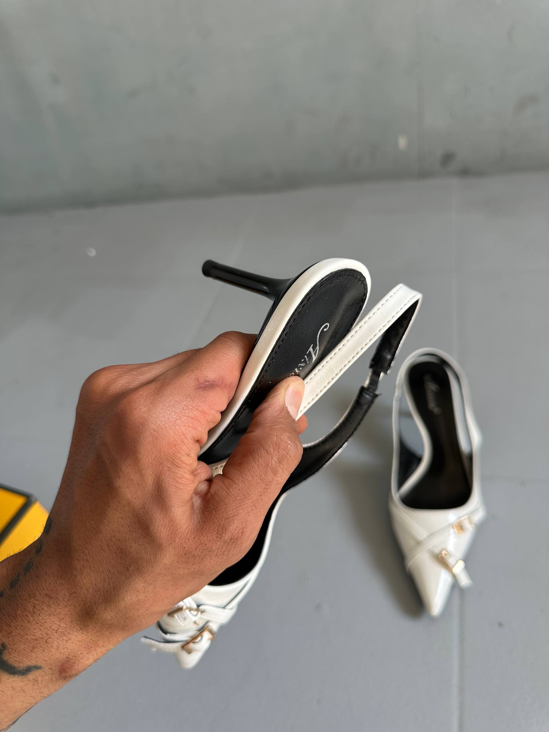 Women's formal shoes