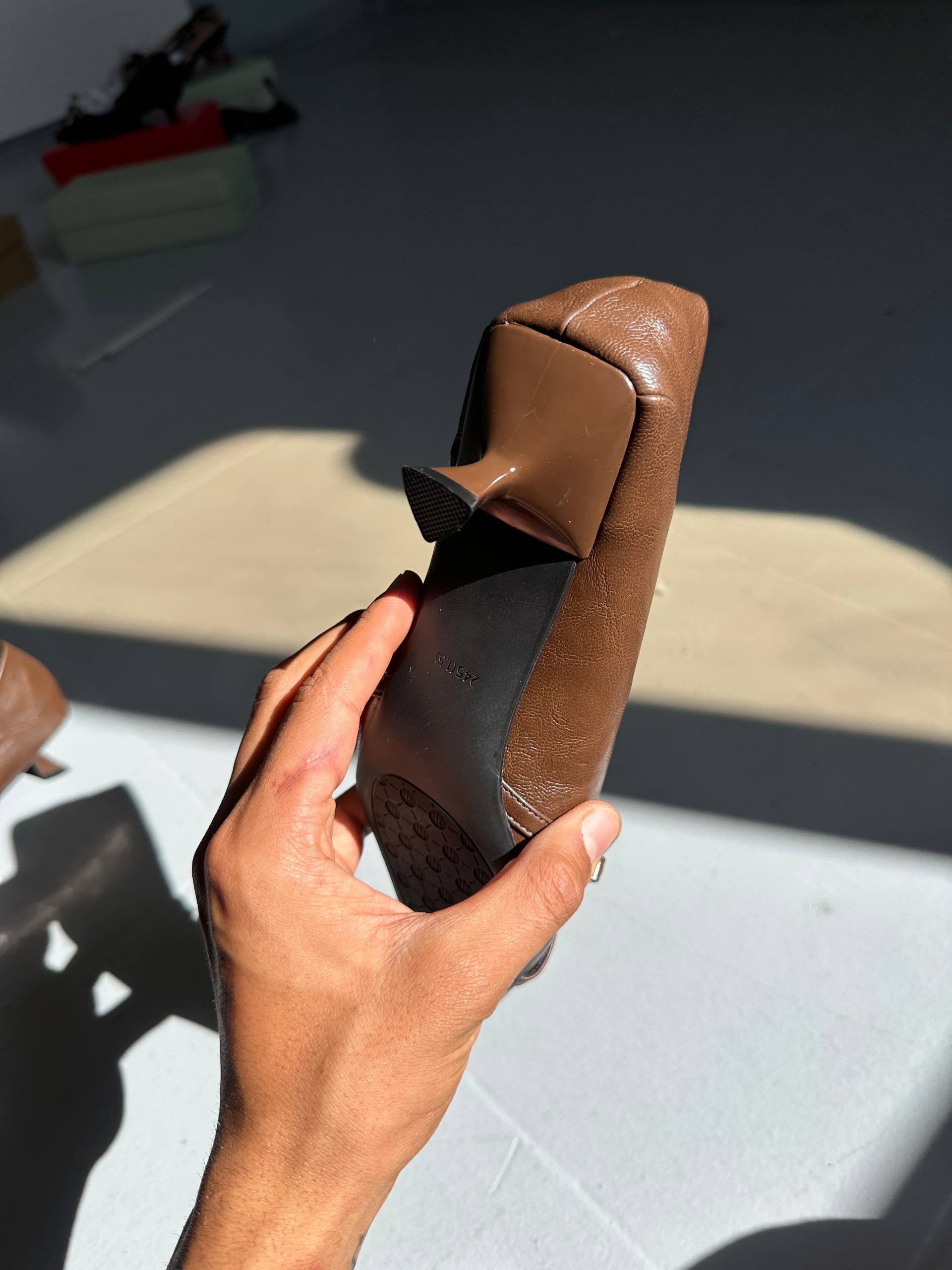 Women's formal shoes