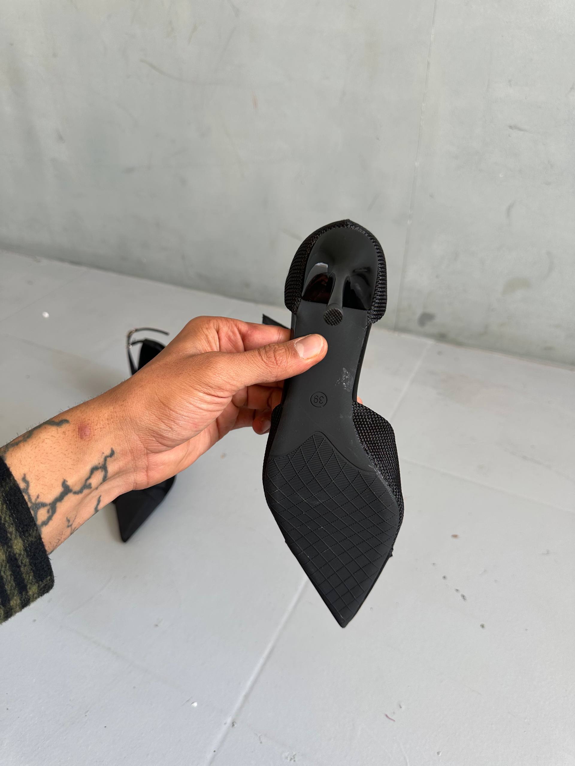 Women's formal shoes