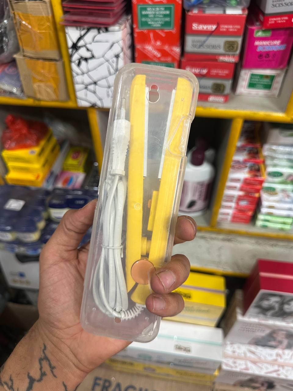 Gold Vatican GV118 hair straightener