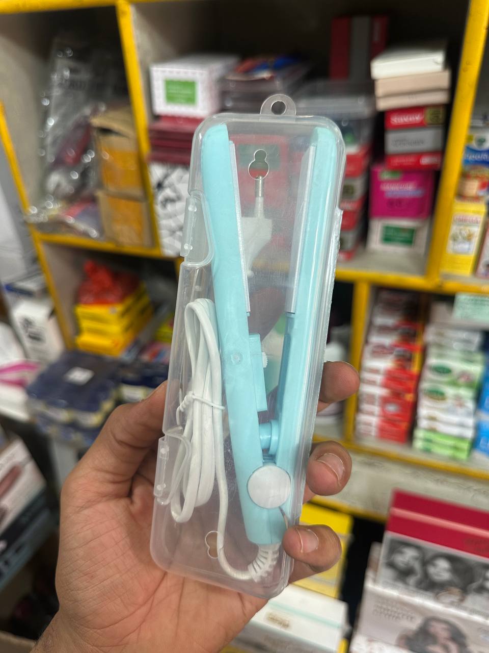 Gold Vatican GV118 hair straightener