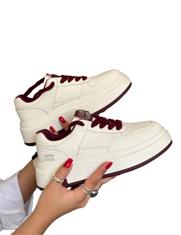 کتونی Min Min  👱🏻‍♀️