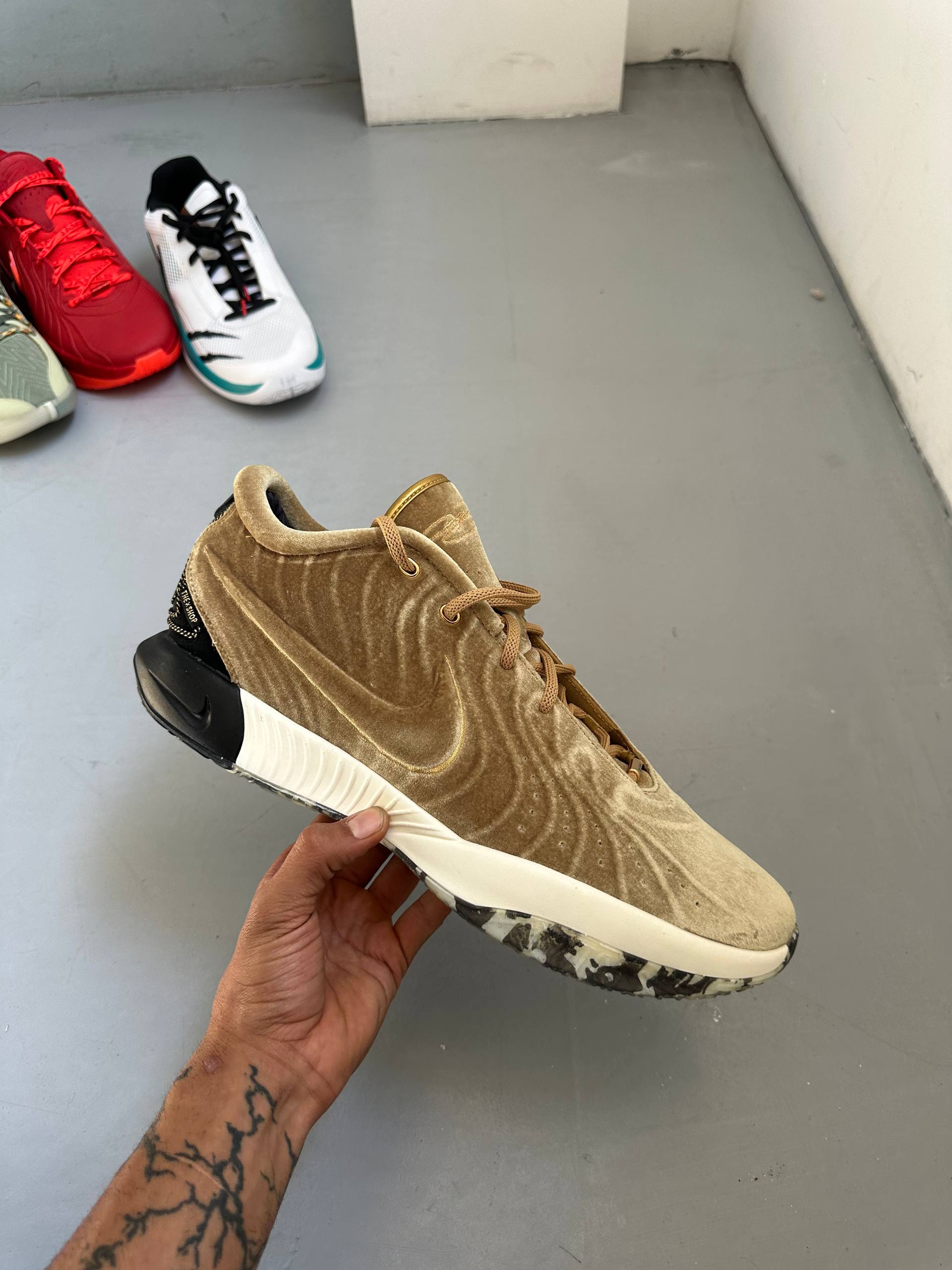 Nike Big Size