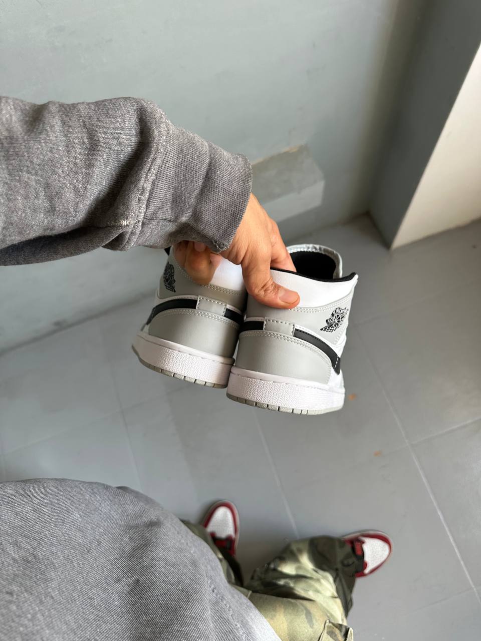Jordan 1 Smoke Grey