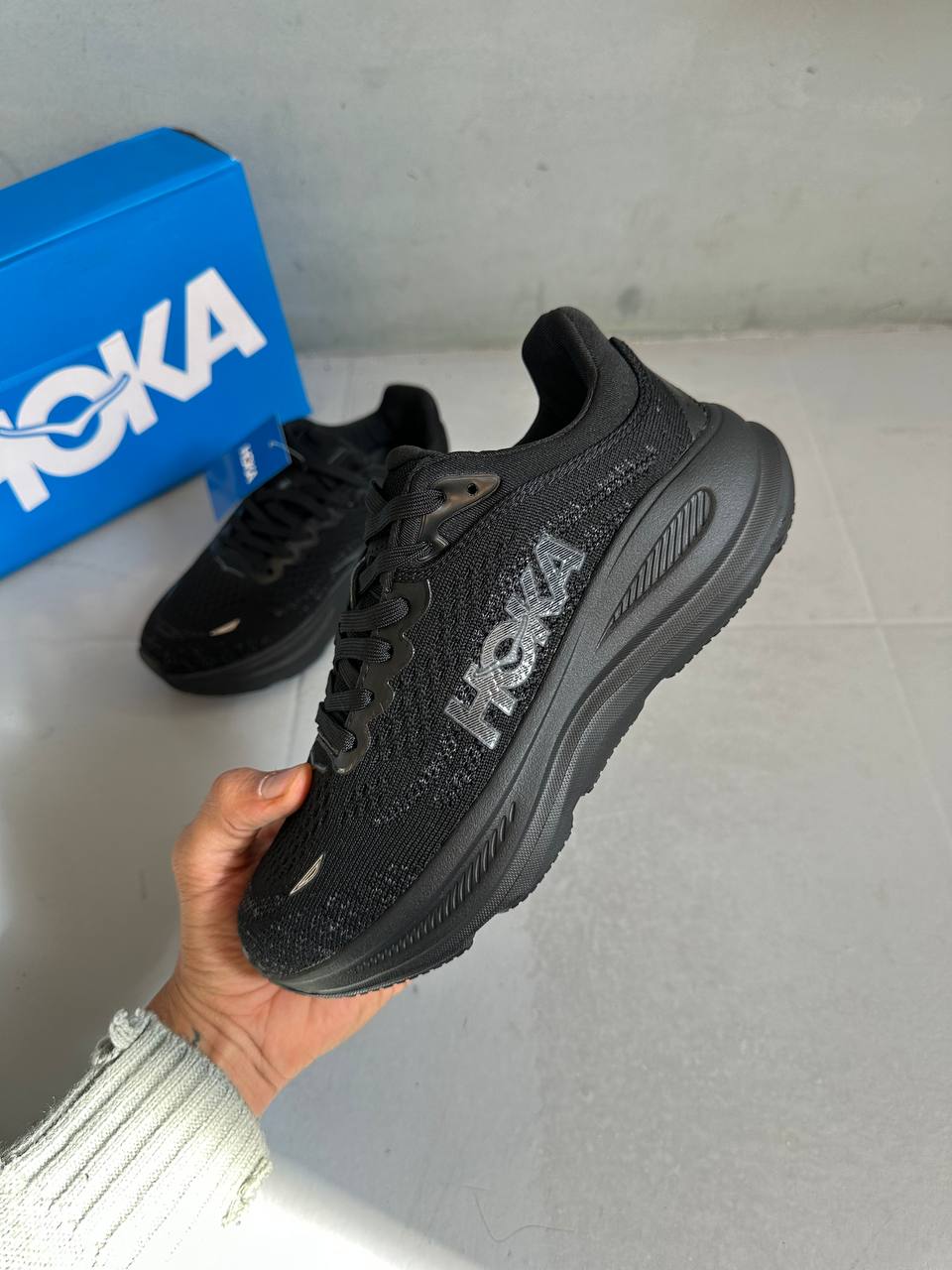 Hoka Bondi 9