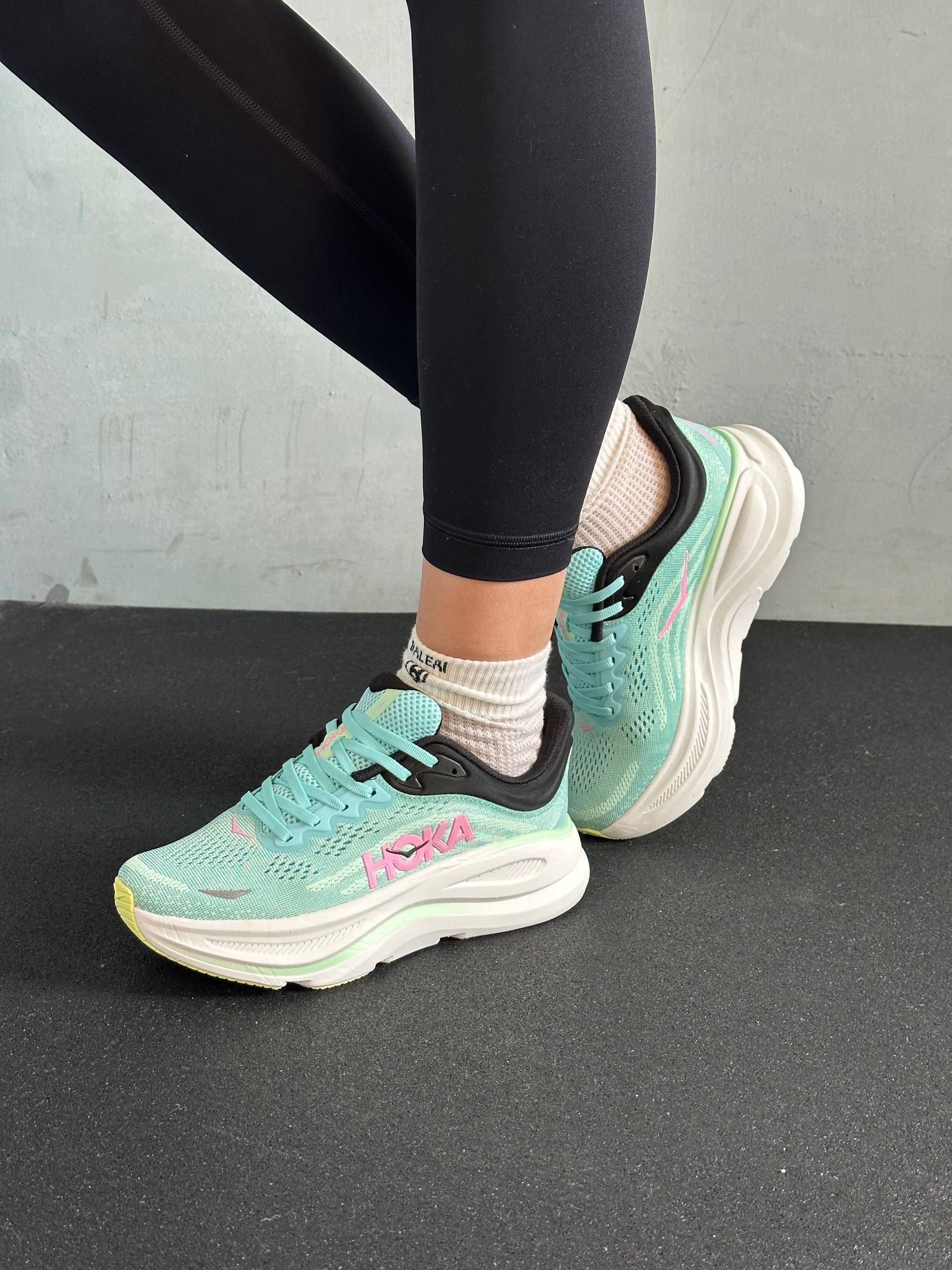 Hoka Bondi 9