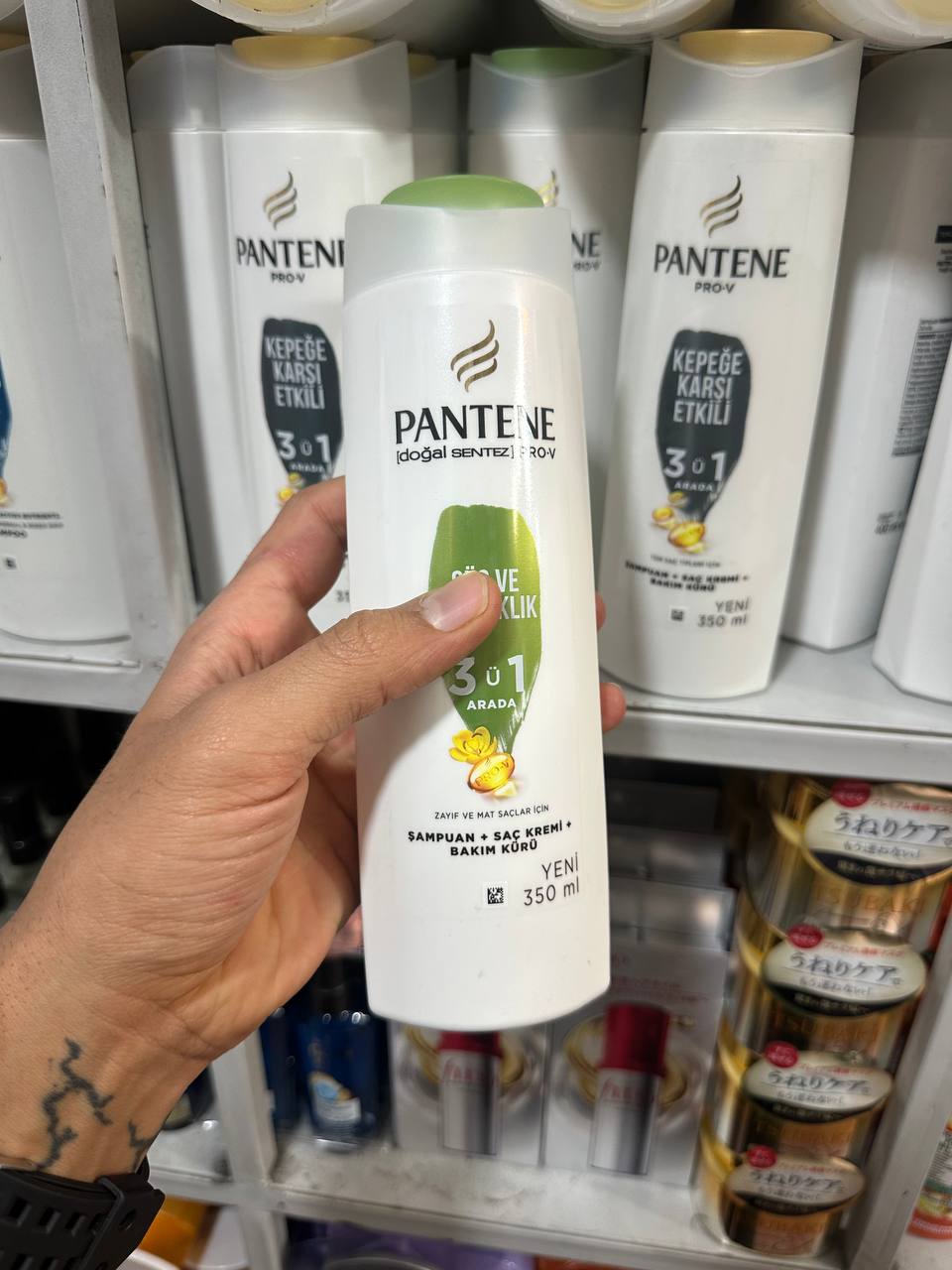 Pantene Güç ve Parlaklık Strength & Shine Shampoo