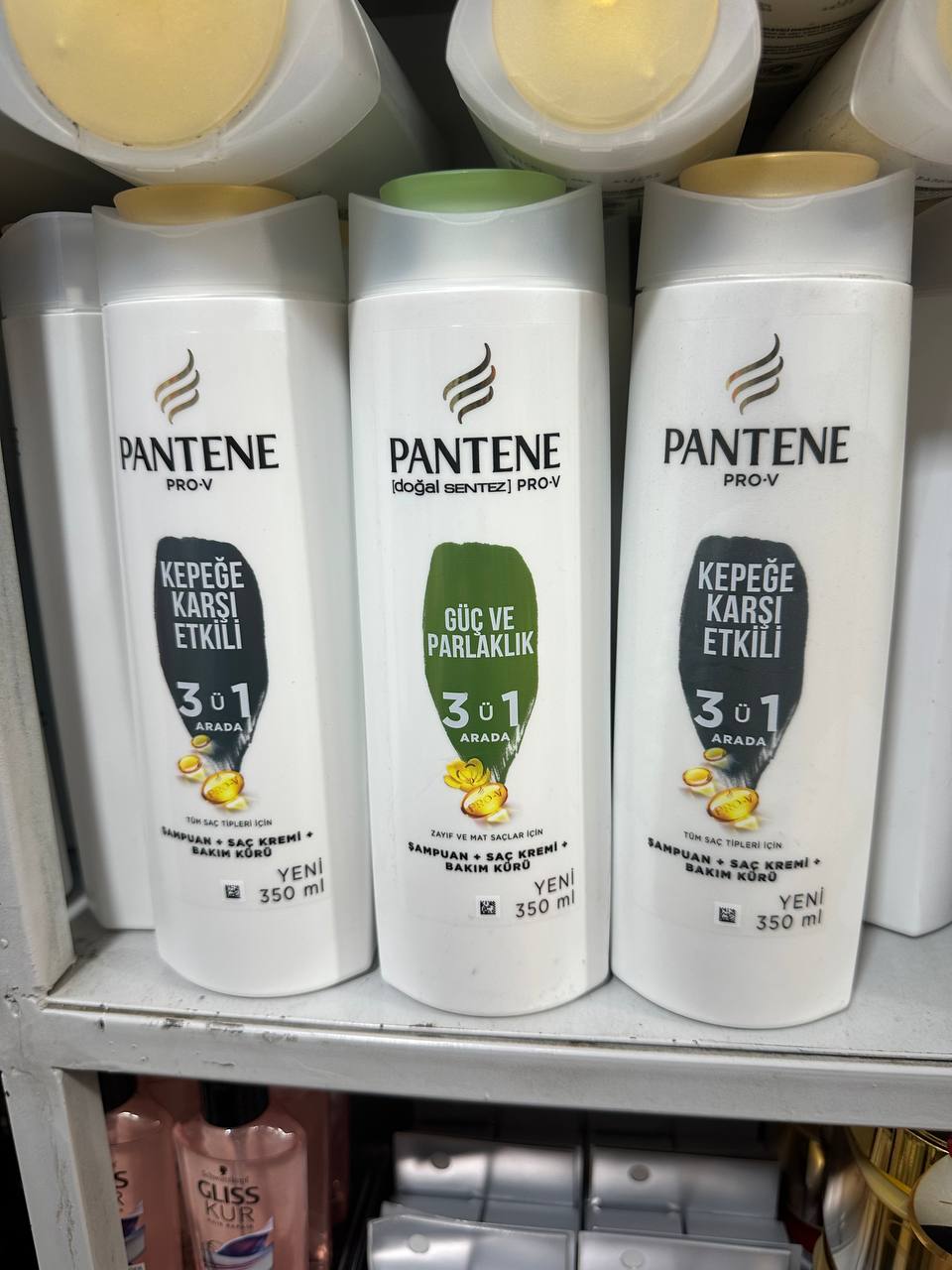 Pantene Güç ve Parlaklık Strength & Shine Shampoo