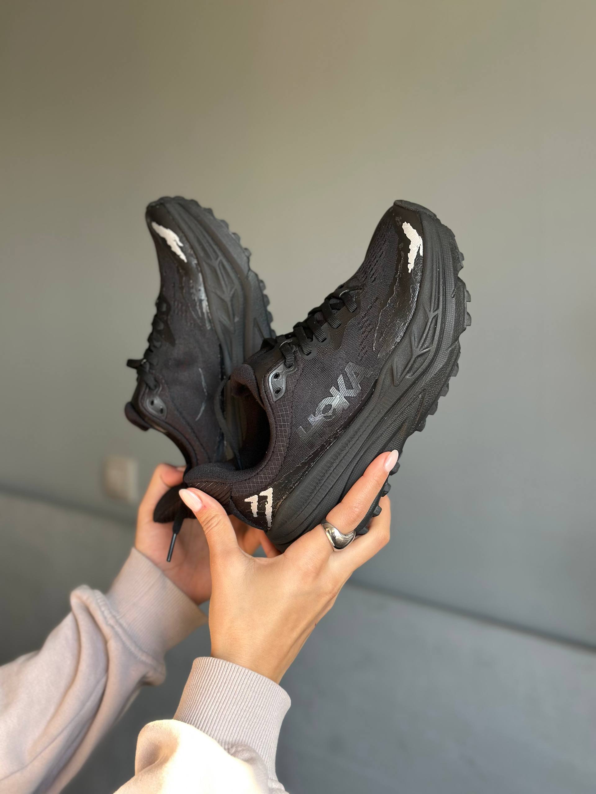 Hoka Stinson 7