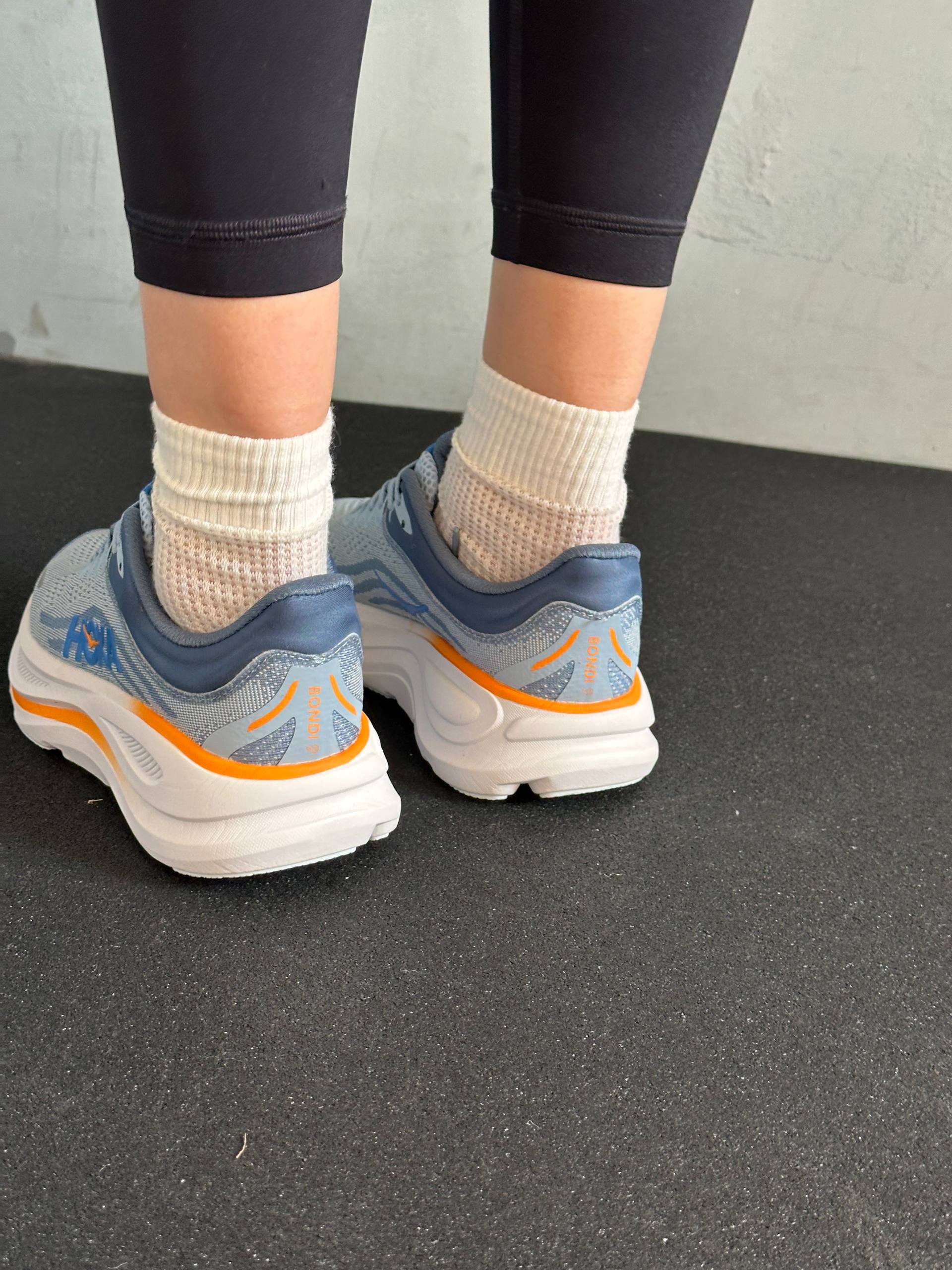 Hoka Bondi 9